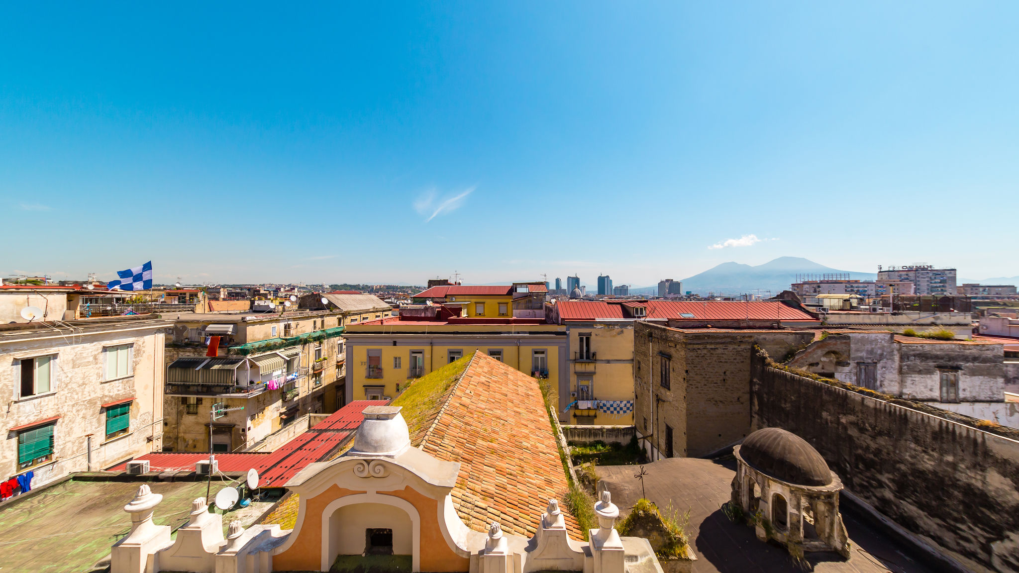 Italianway Napoli Viewsuvio Terrace at historical center