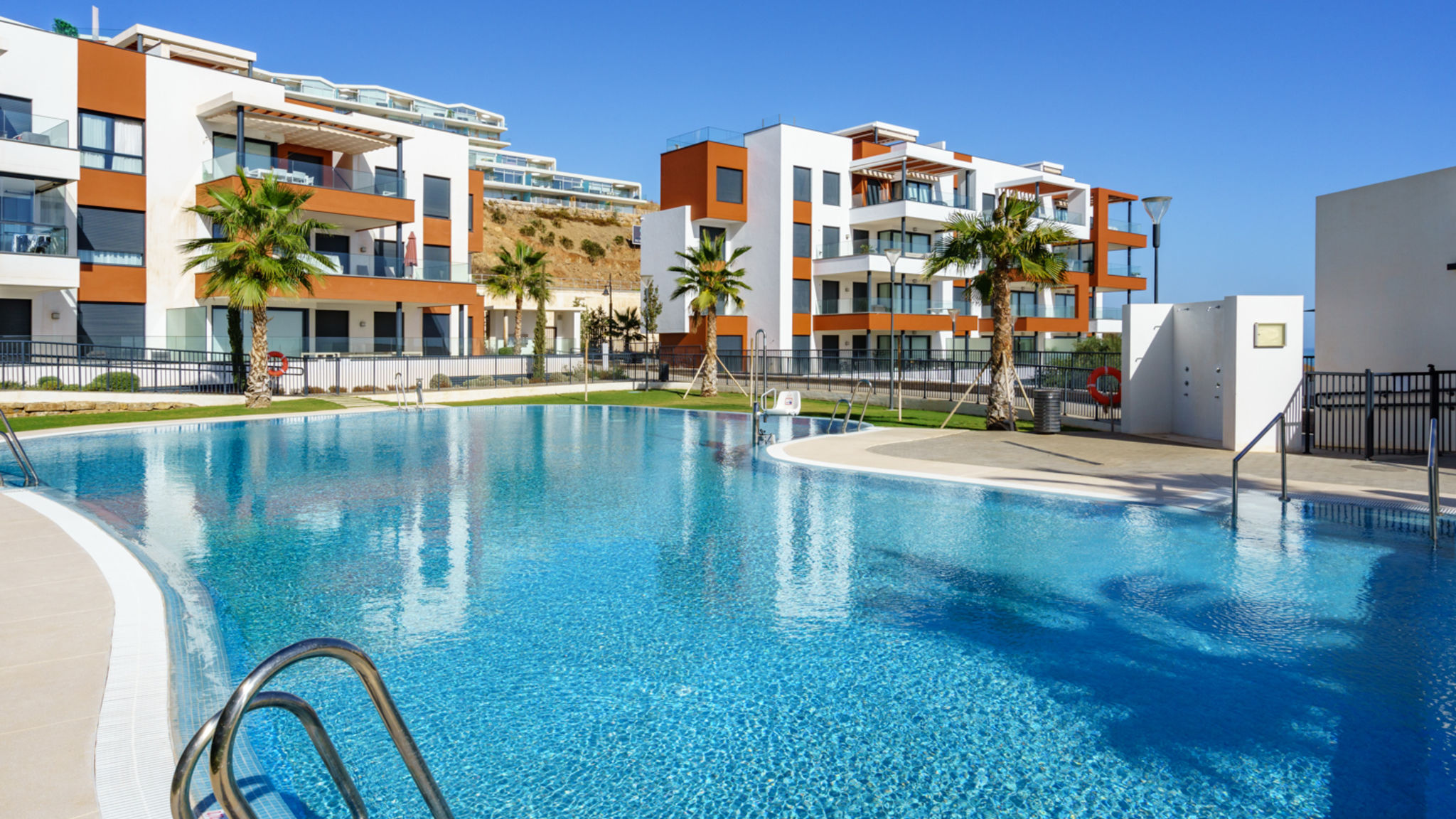 Design apartment with pool in Carvajal - Ref 213