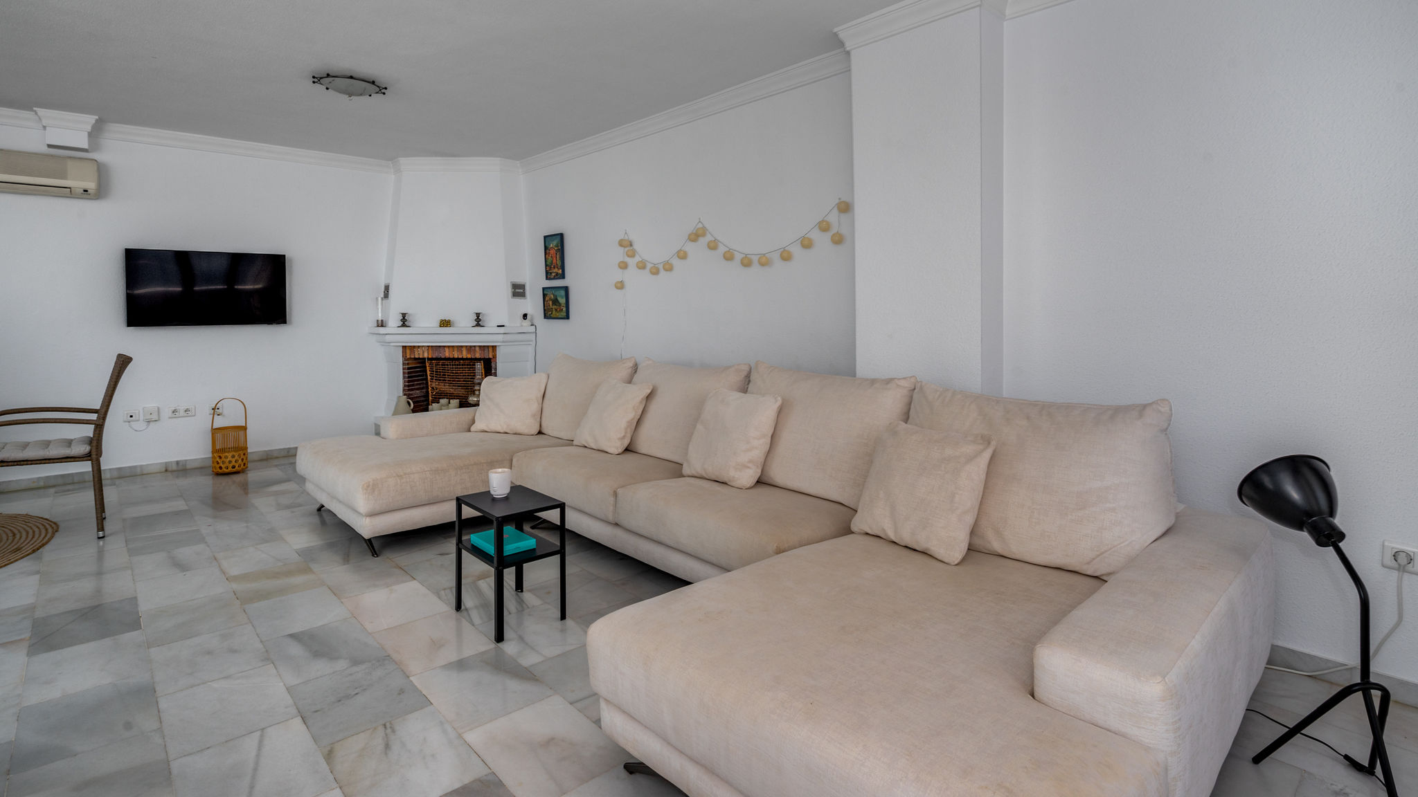 Spacious family apartment in Carvajal - Ref 210