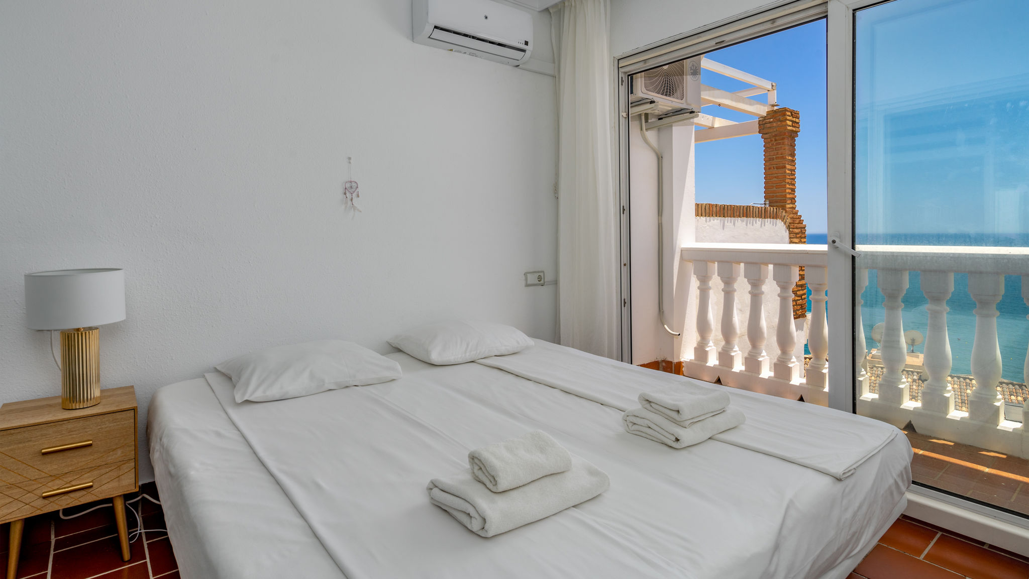 Spacious family apartment in Carvajal - Ref 210