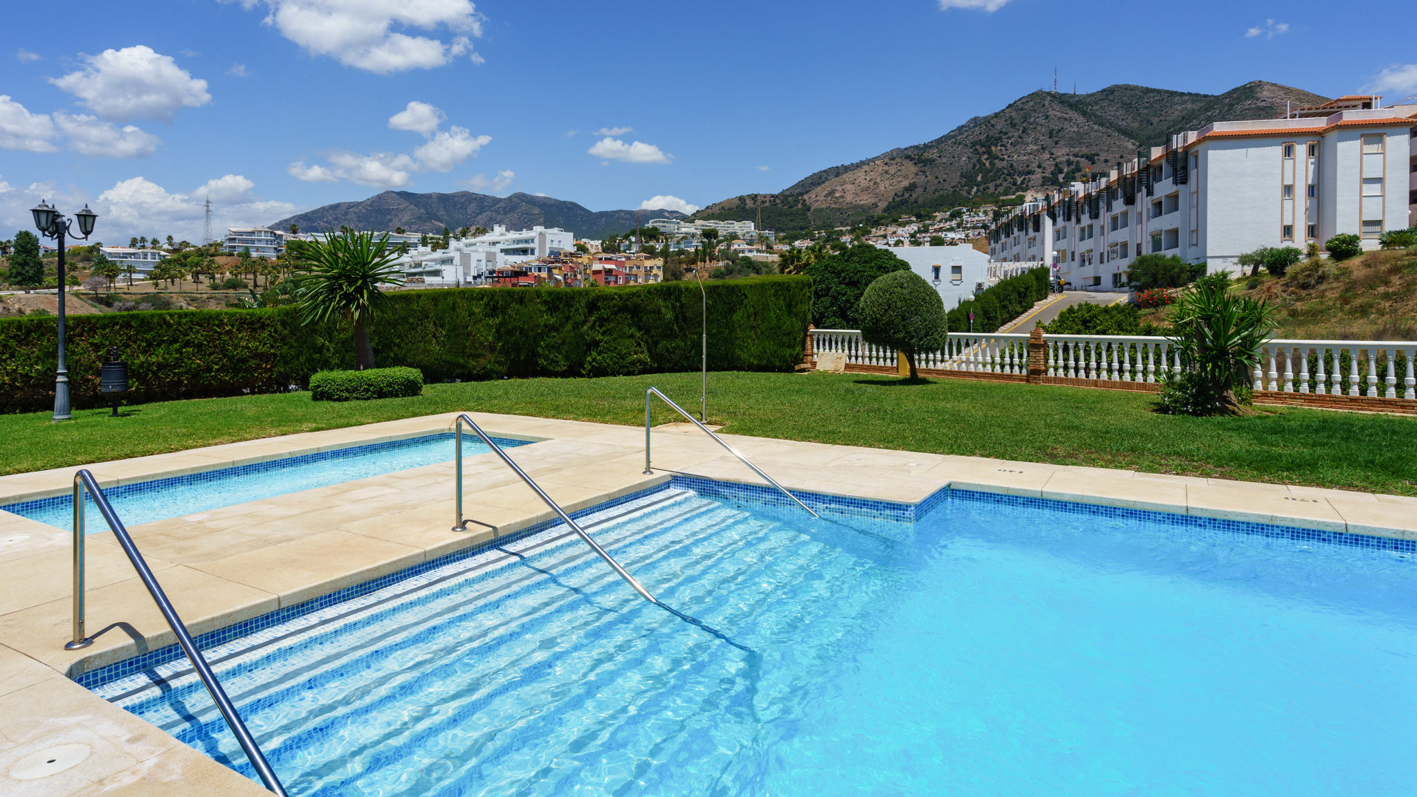 Spacious family apartment in Carvajal - Ref 210