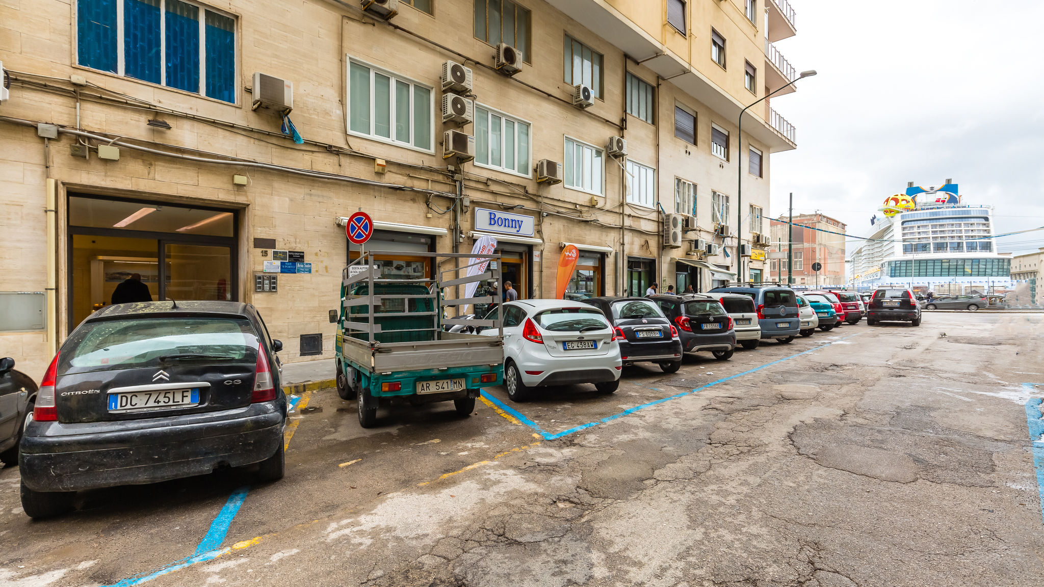 Napoliapartments.it Napoli La Dimora Dell'Avvocato - Lo Studio