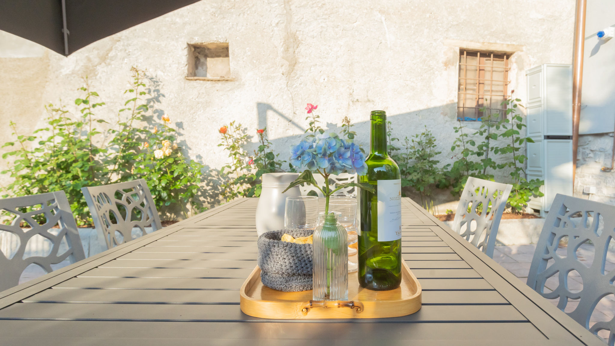 RentAllComo Torno Pozzo Vertical Apartment with garden and parking