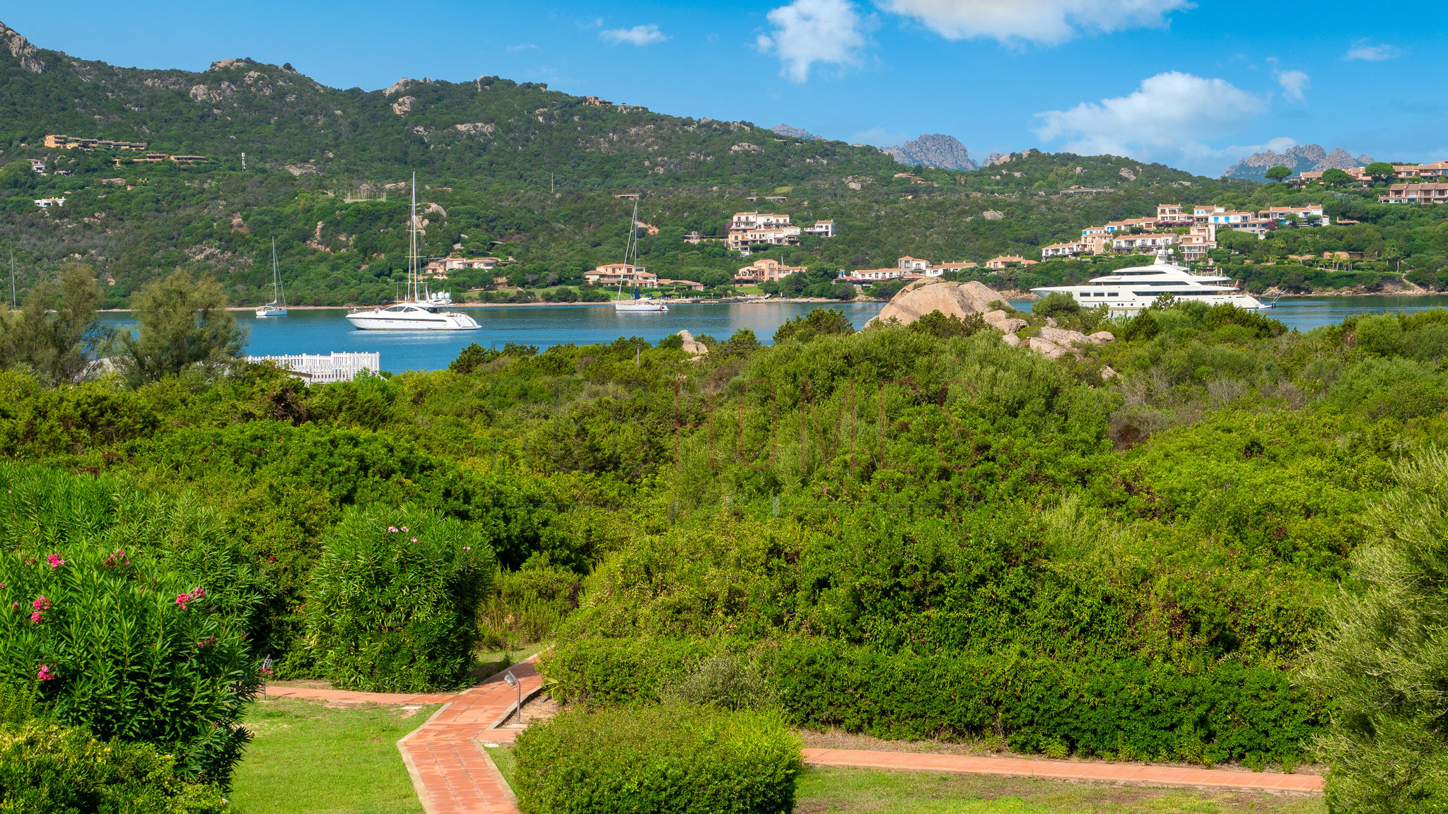 Italianway Golfo Aranci Pedra Concada