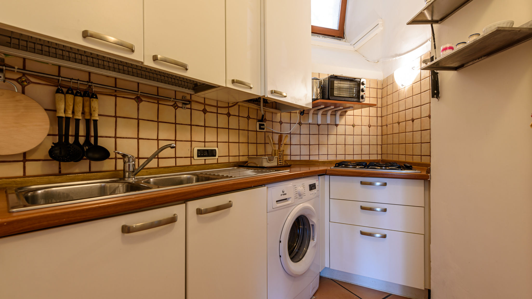 Riva Fiorita Home
