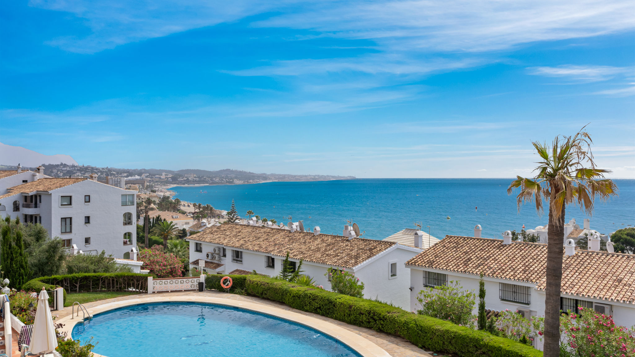 Panoramic apartment with pool Ref 234