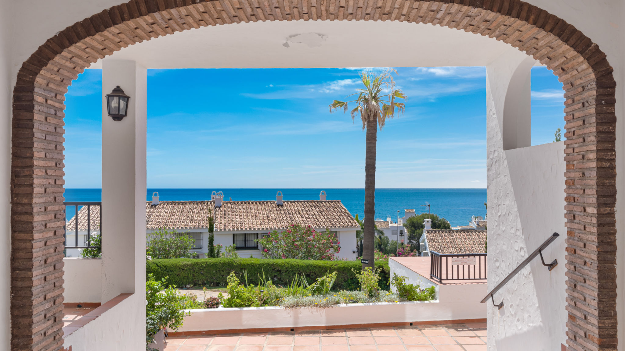 Panoramic apartment with pool Ref 234