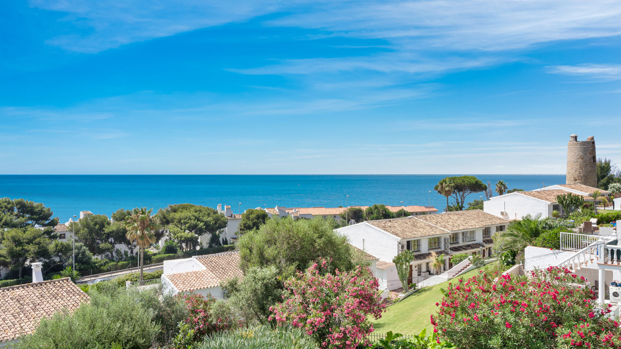 Panoramic apartment with pool Ref 234