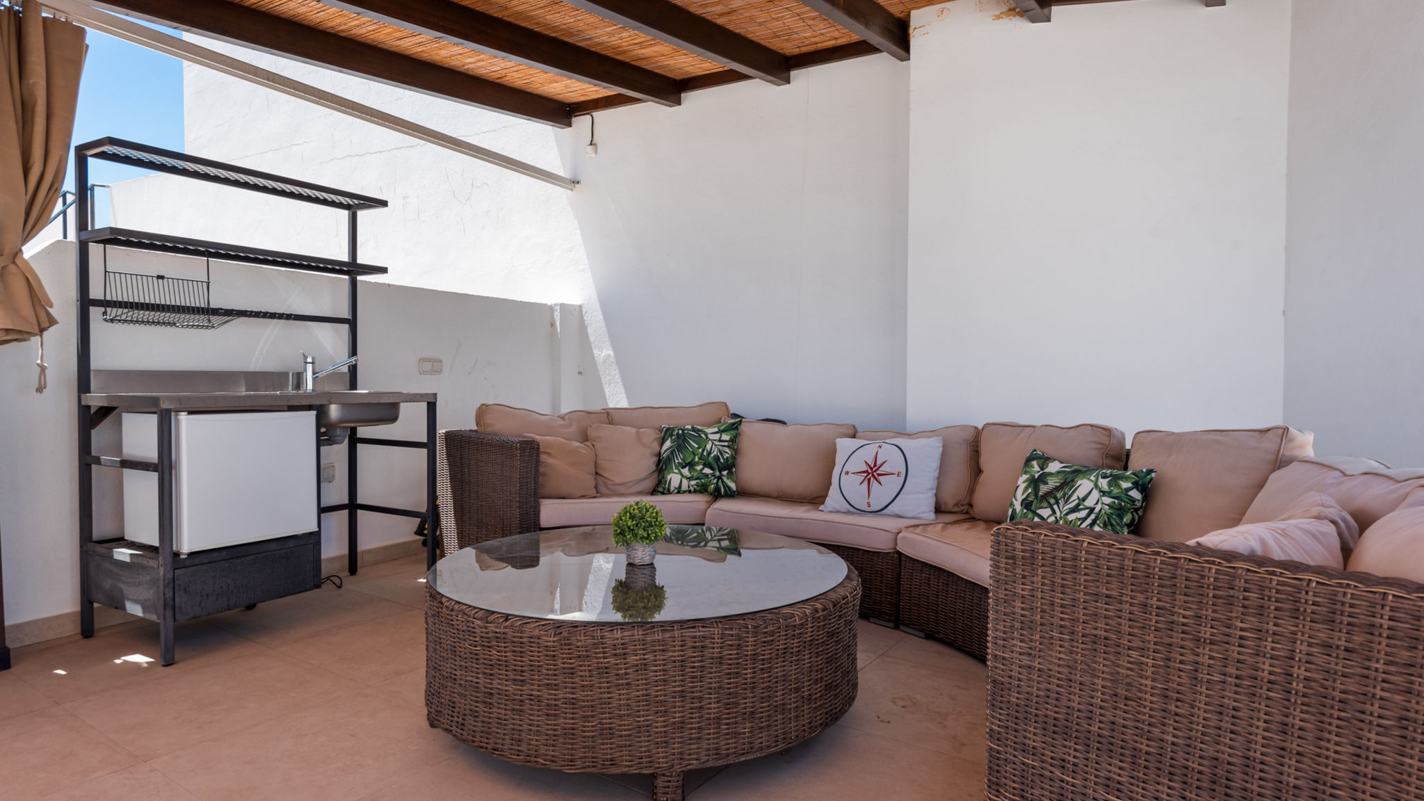 Modern flat with panoramic view Terrace - Ref M32