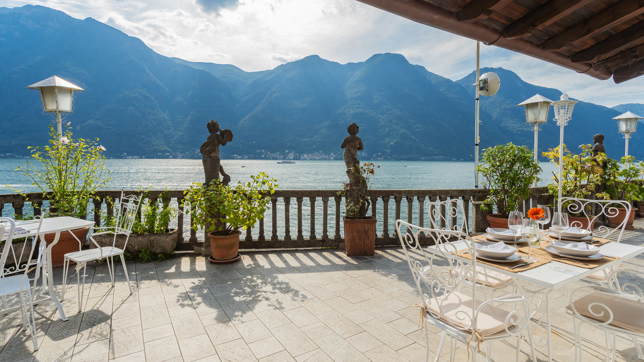 Italianway Nesso Terrace on Orrido di Nesso Waterfall 