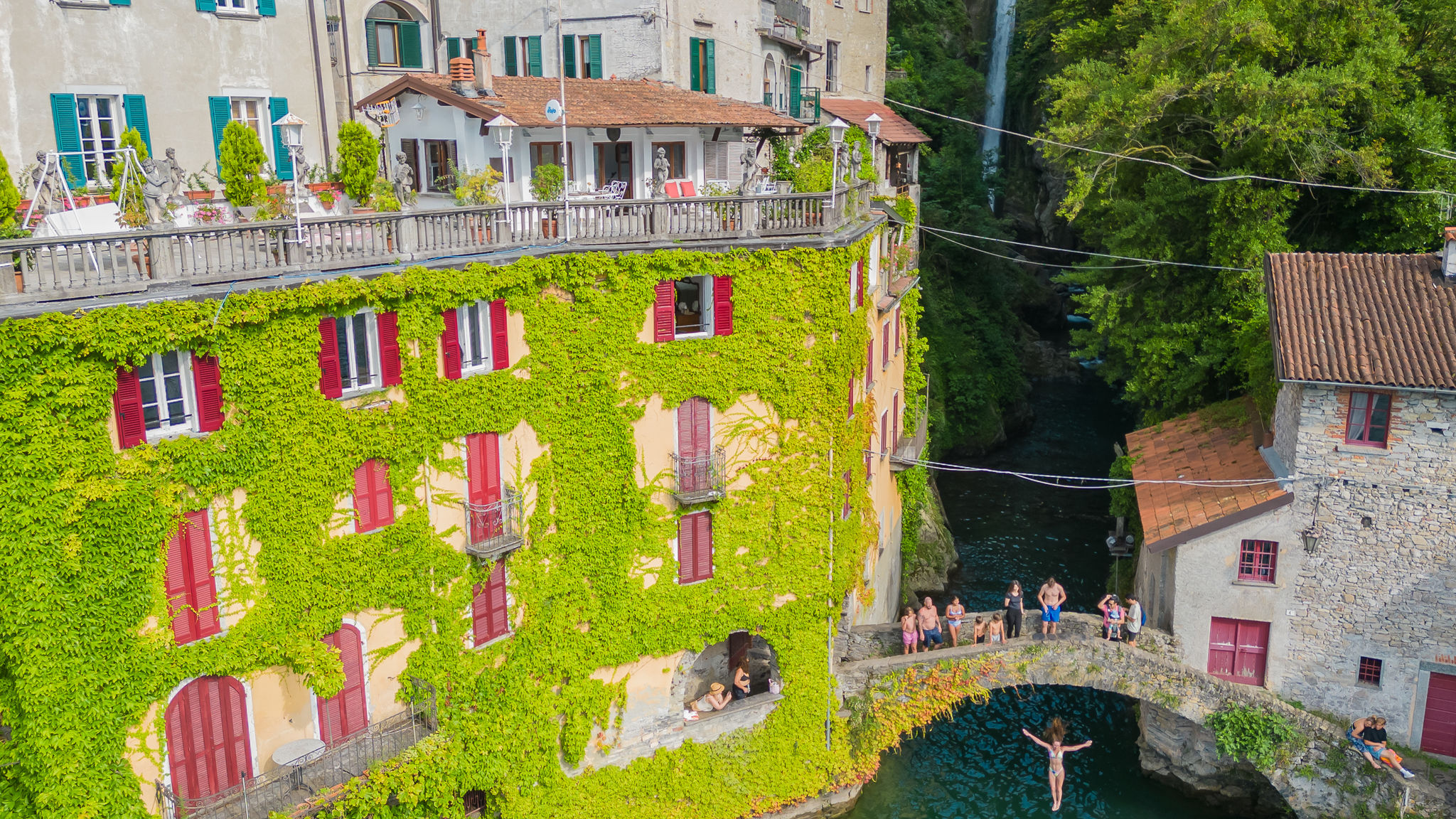 Italianway Nesso Terrace on Orrido di Nesso Waterfall 