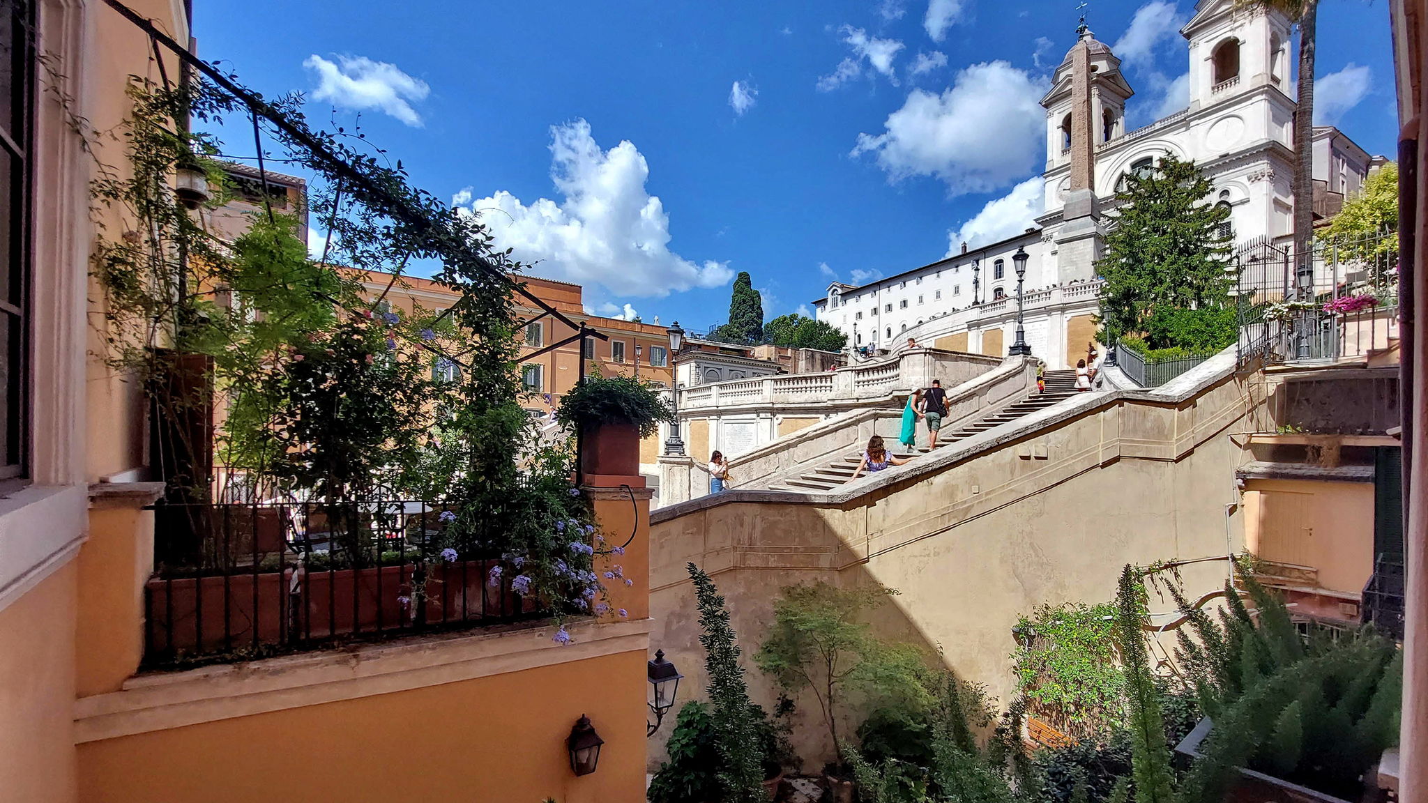 Italianway Roma On The Steps
