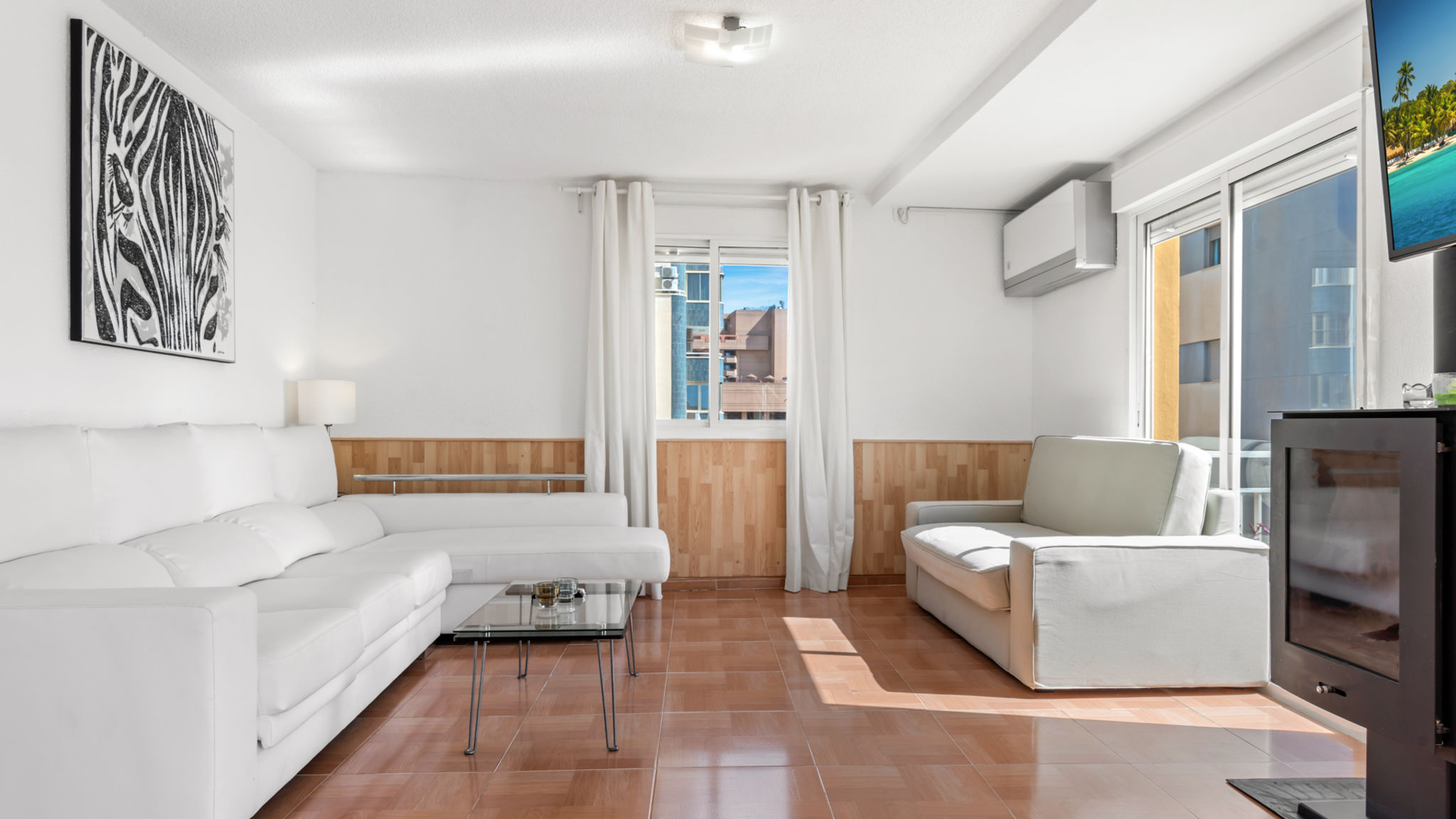 Sunny rooftop by Fuengirola harbour - Ref 232_OLD_OWNER