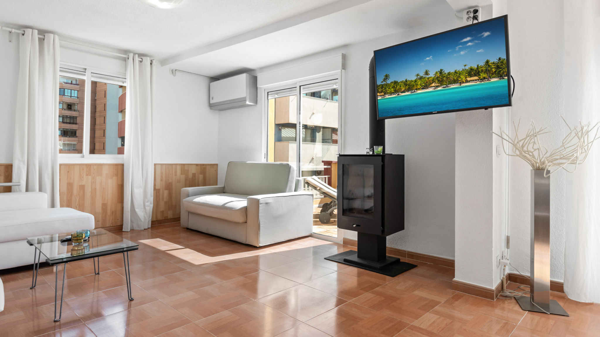Sunny rooftop by Fuengirola harbour - Ref 232_OLD_OWNER