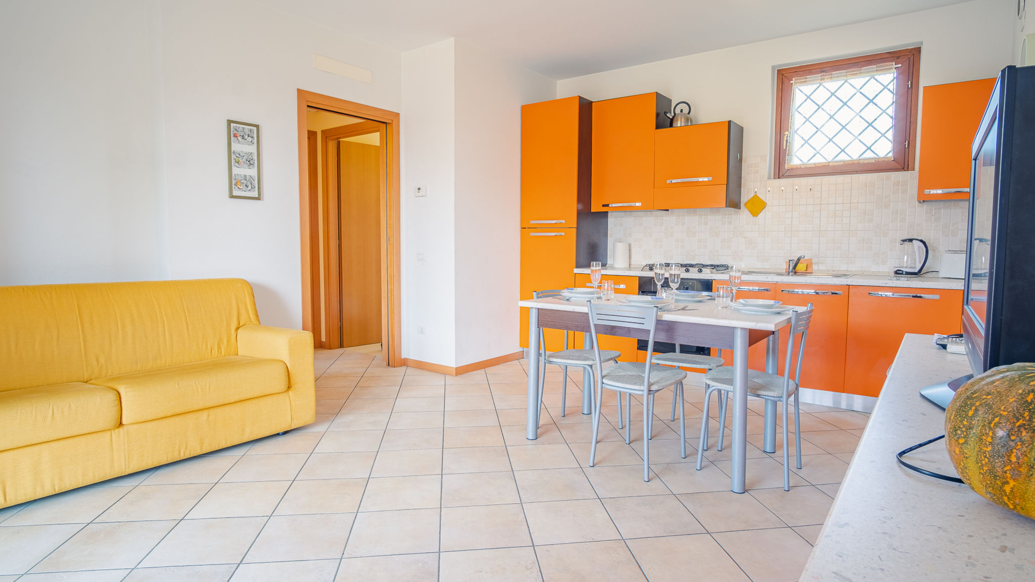 Italianway Desenzano del Garda Garda Orange Apartment