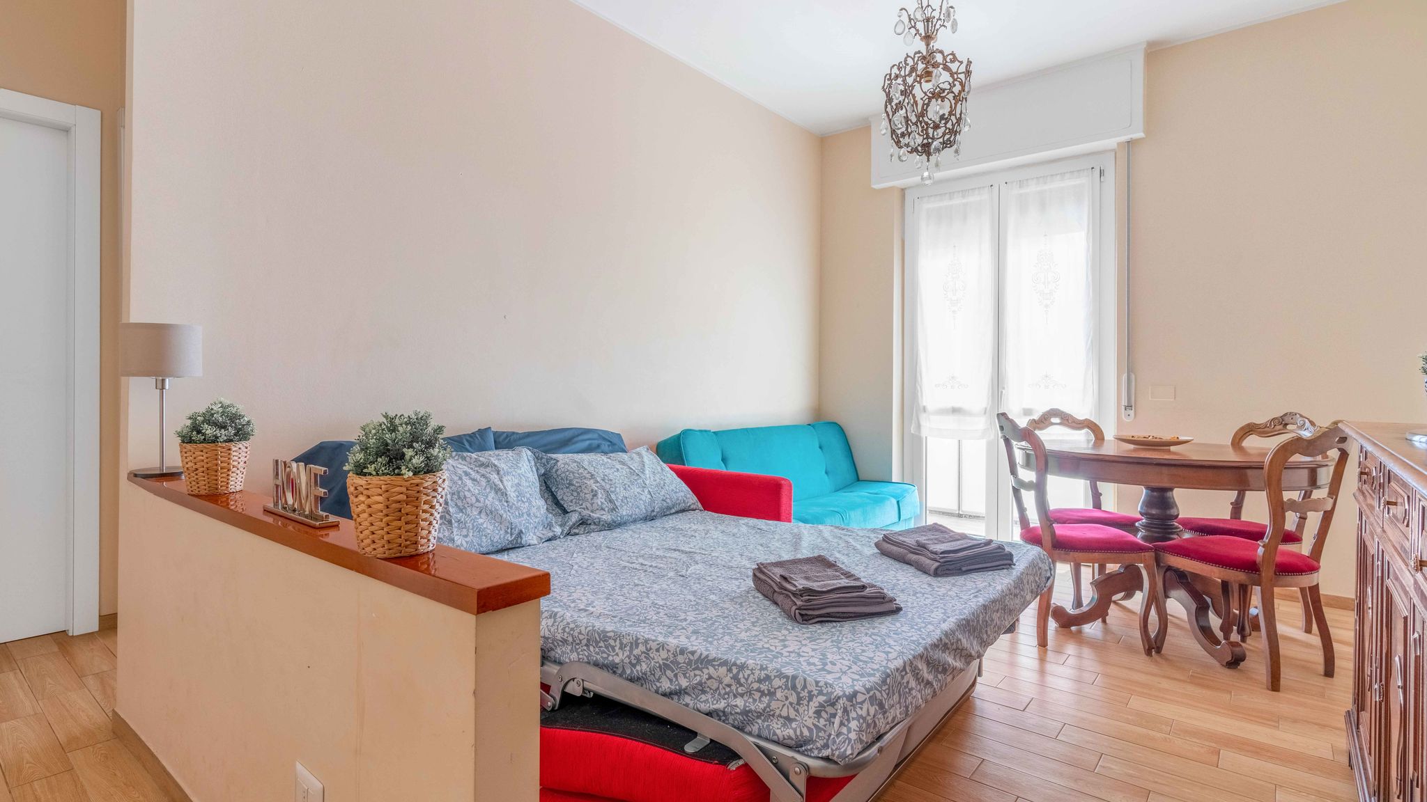 ITS HOME - Aporti 52