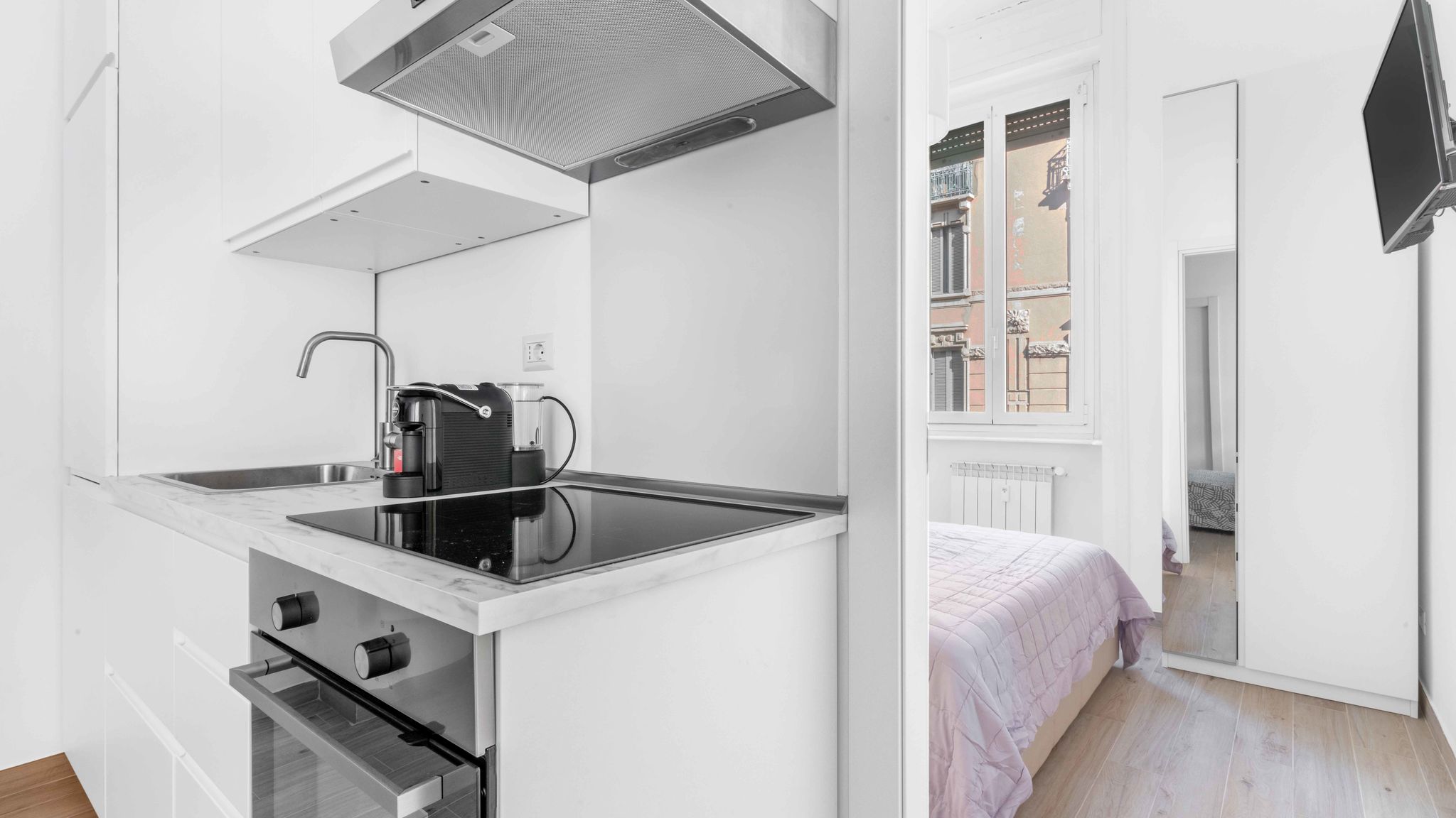 ITS HOME - Venini 93