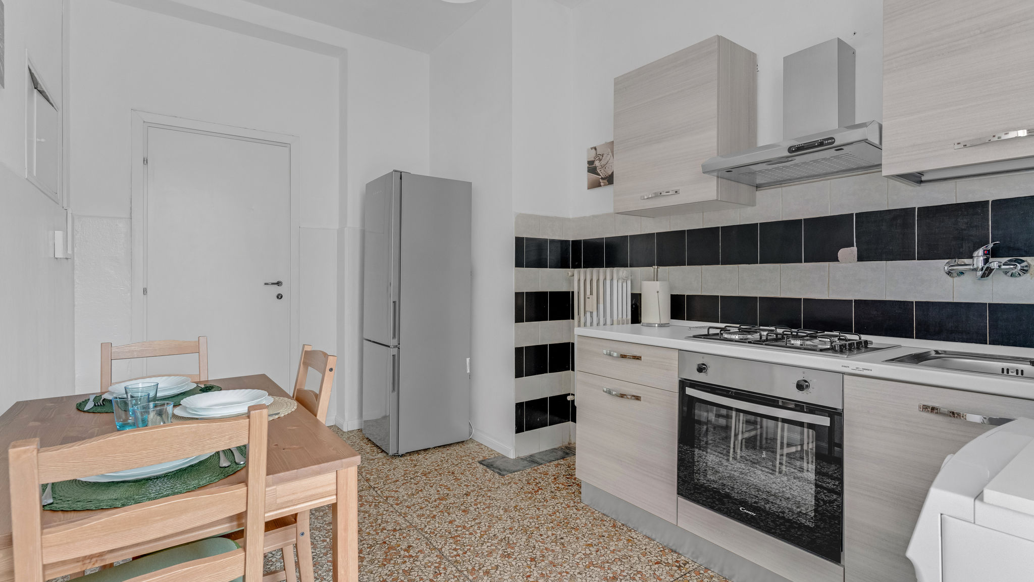 ITS HOME - Colonna 10