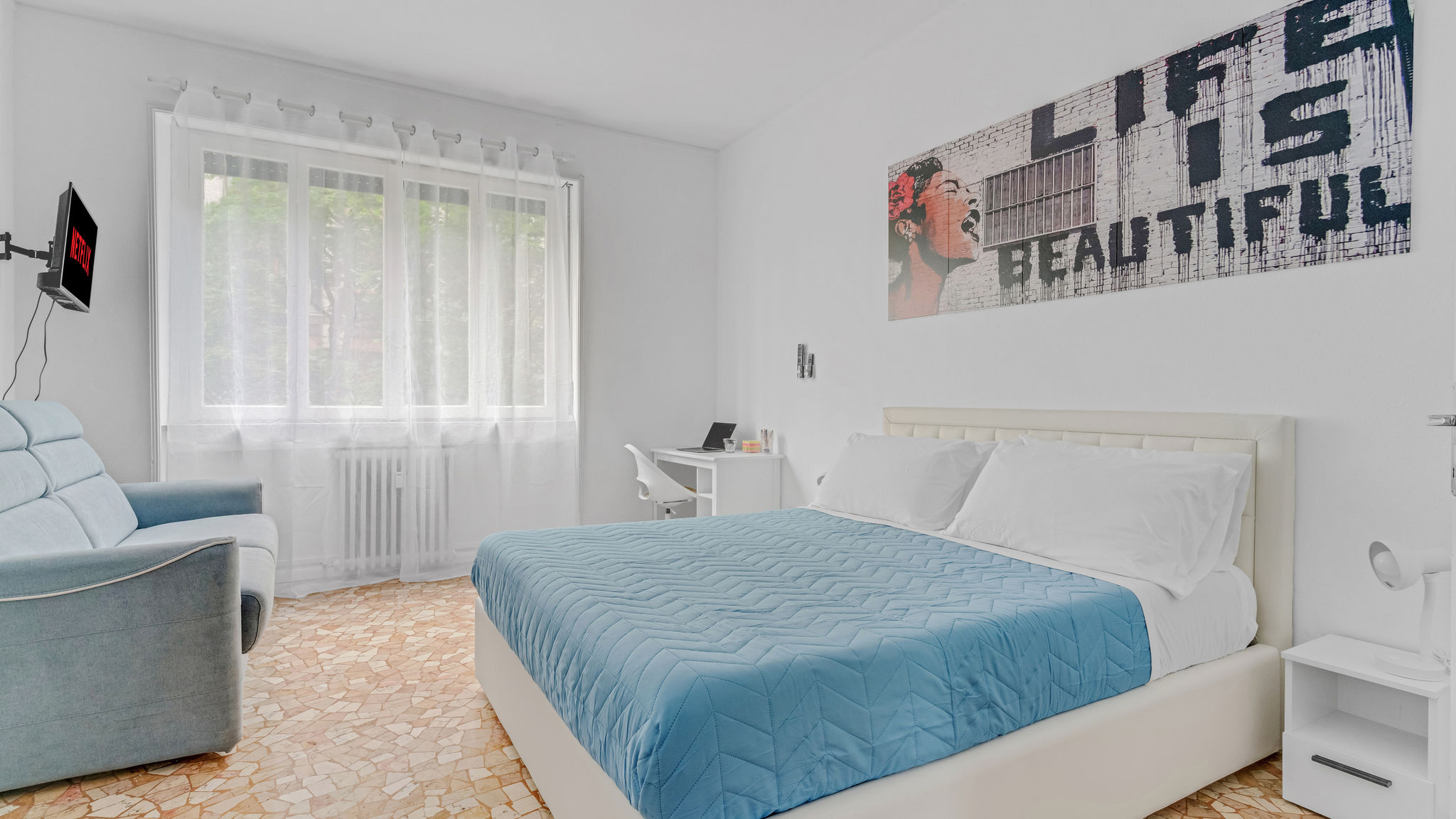 ITS HOME - Colonna 10
