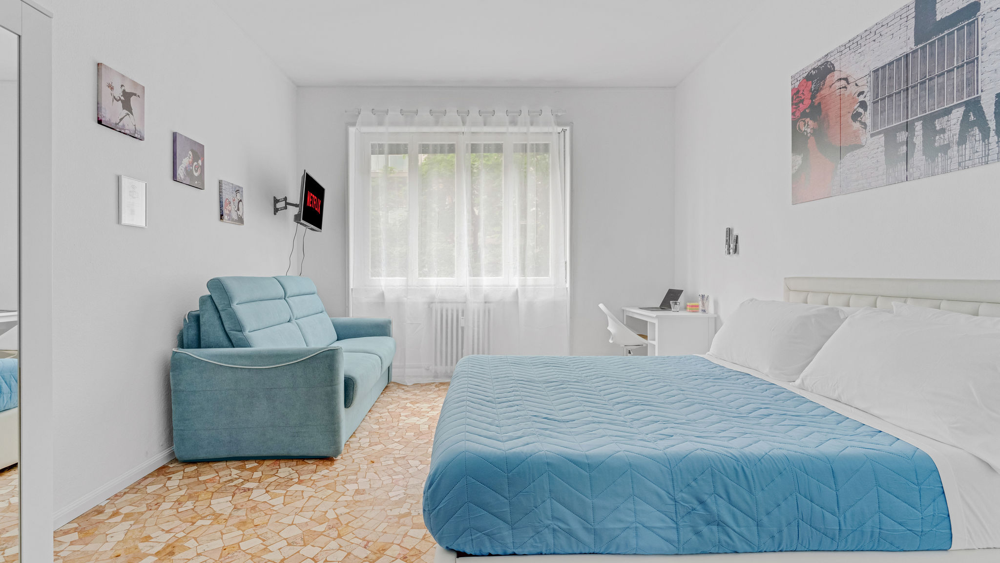 ITS HOME - Colonna 10