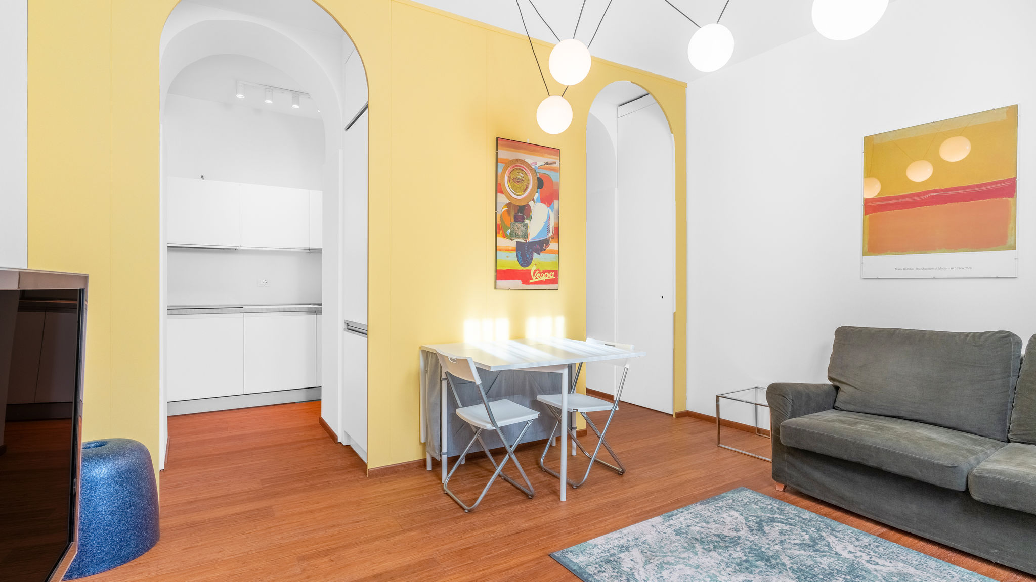 ITS HOME - Martiri Oscuri 10