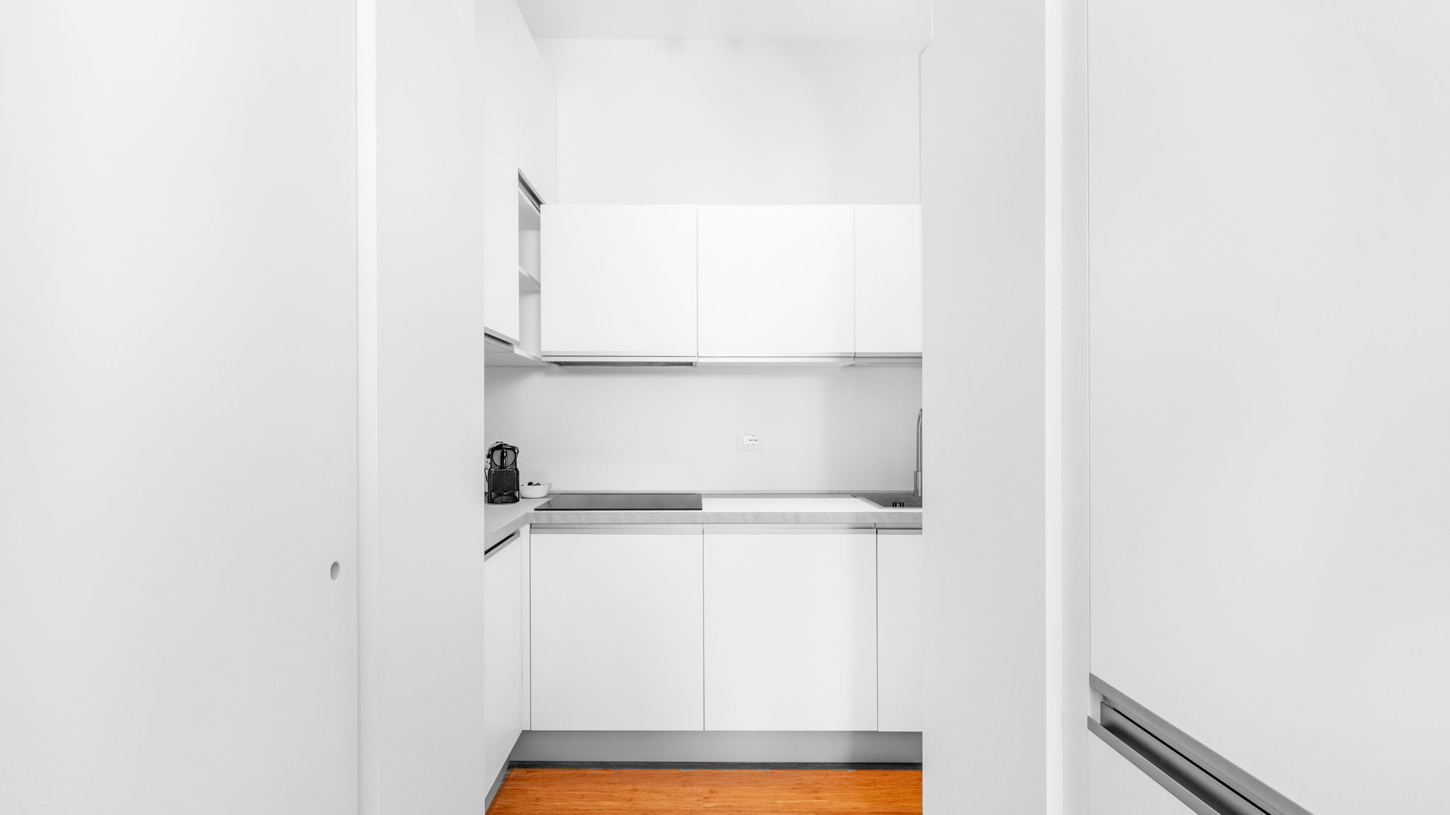 ITS HOME - Martiri Oscuri 10