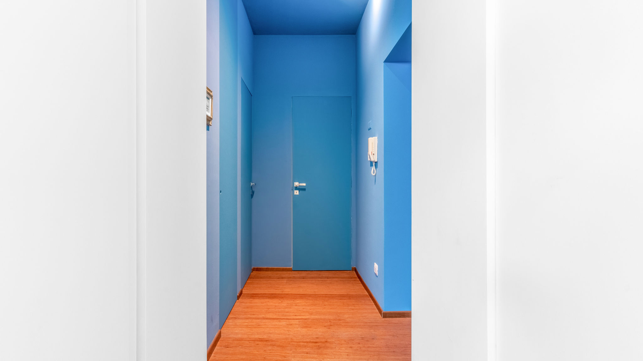 ITS HOME - Martiri Oscuri 10