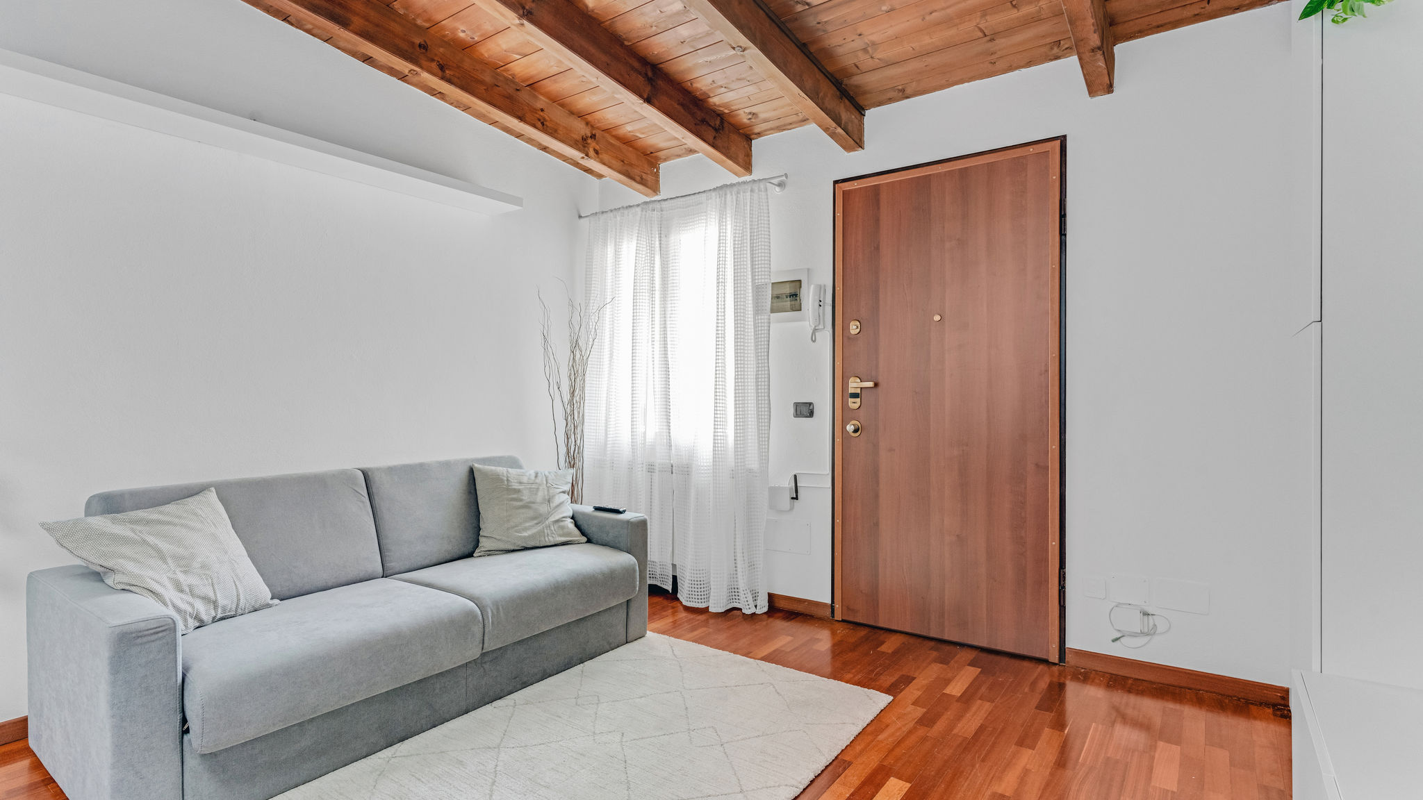 ITS HOME - Tartini 5