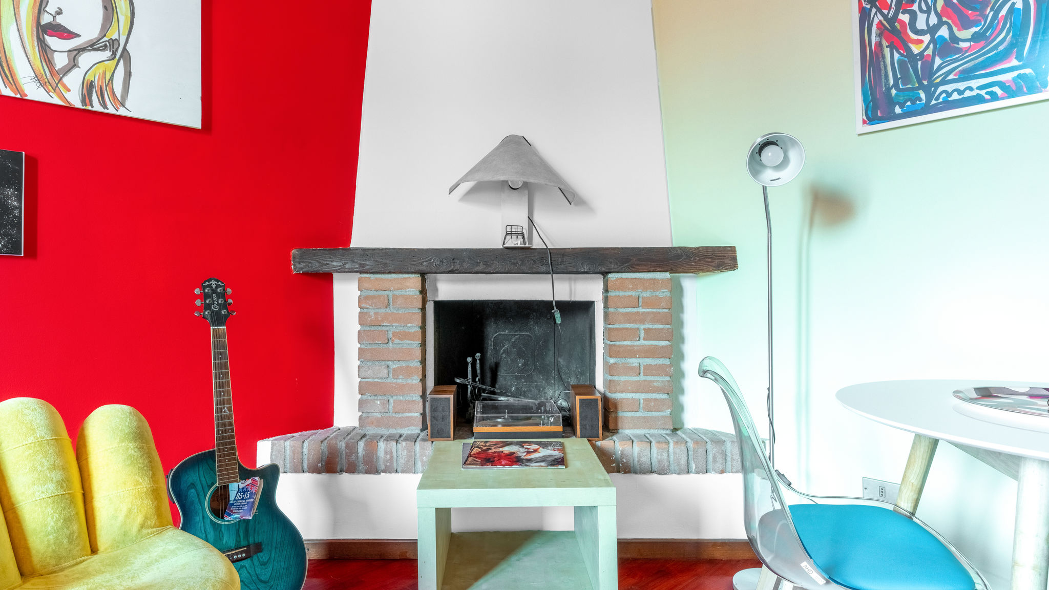 ITS HOME - Venini 64