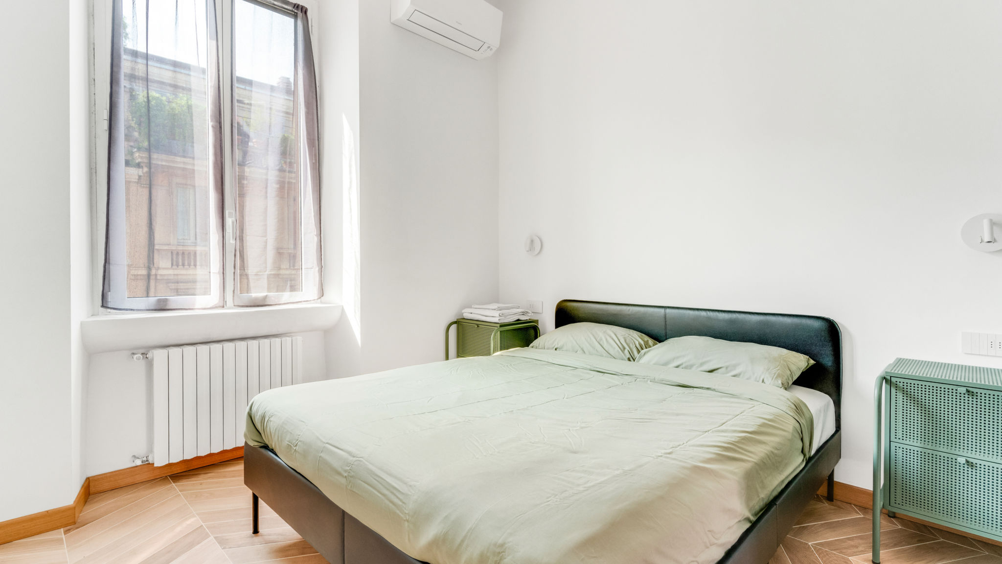 ITS HOME - Venini 54