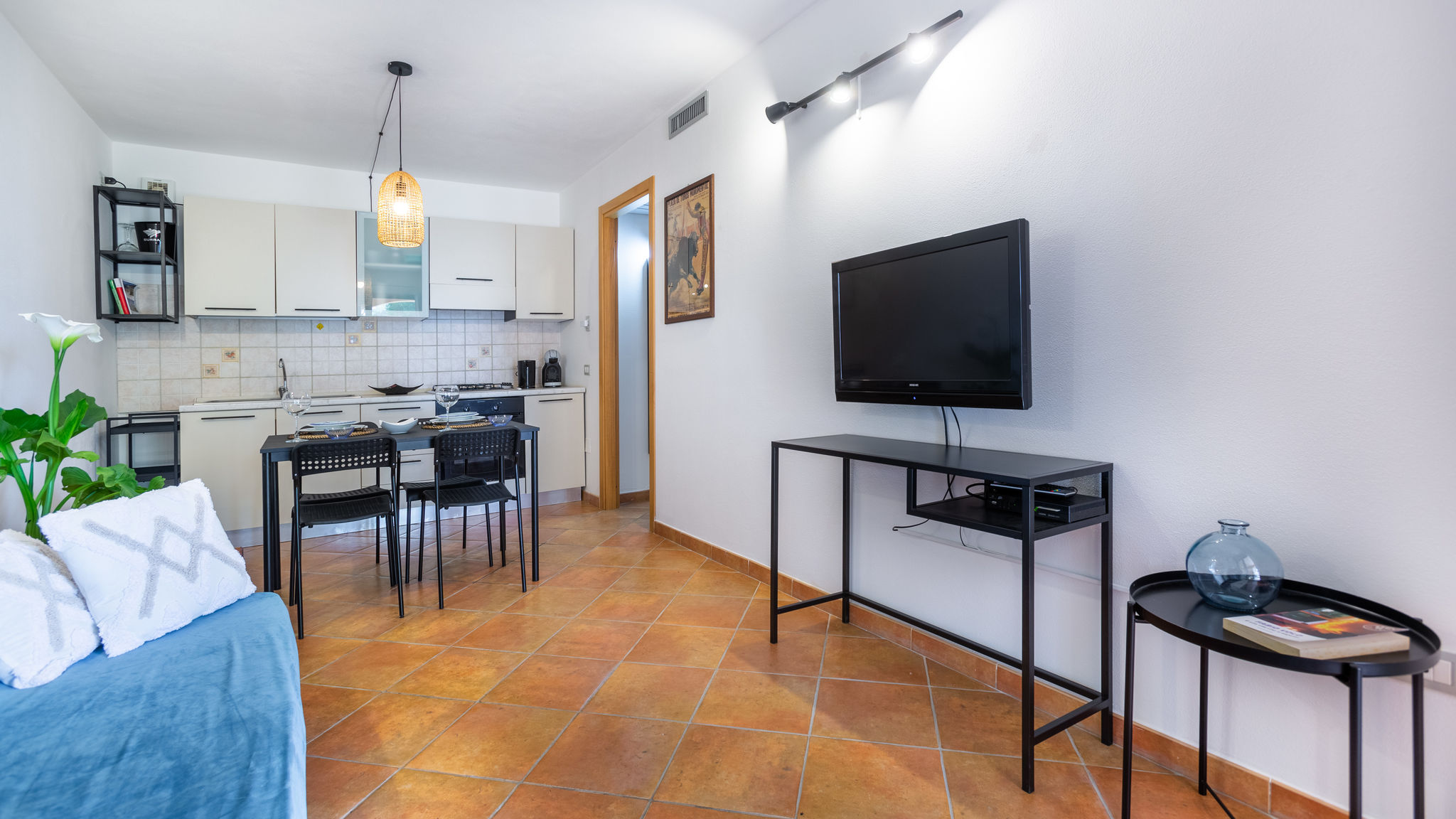 YAMAR Sant'Anna Arresi Aetòs Home, Porto Pino hill