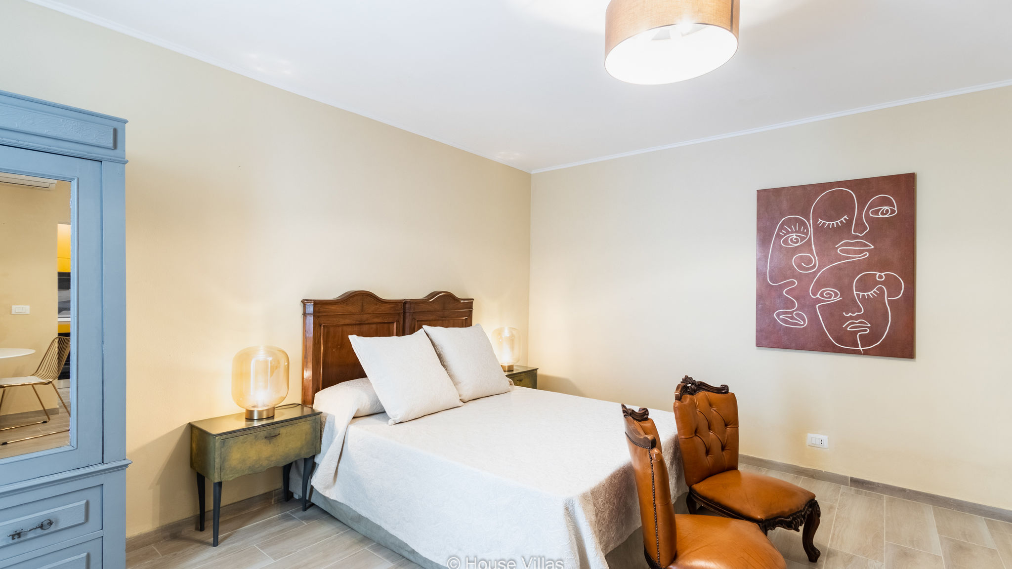 Bowie's Rooms Intera 
