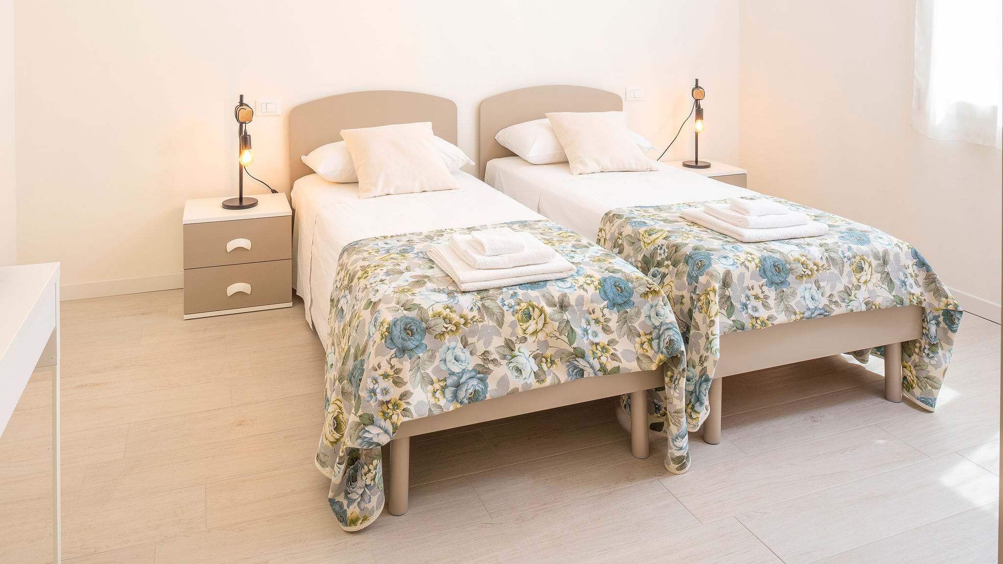 CASE AL LAGO Peschiera del Garda Bivio Family House By Case al Lago