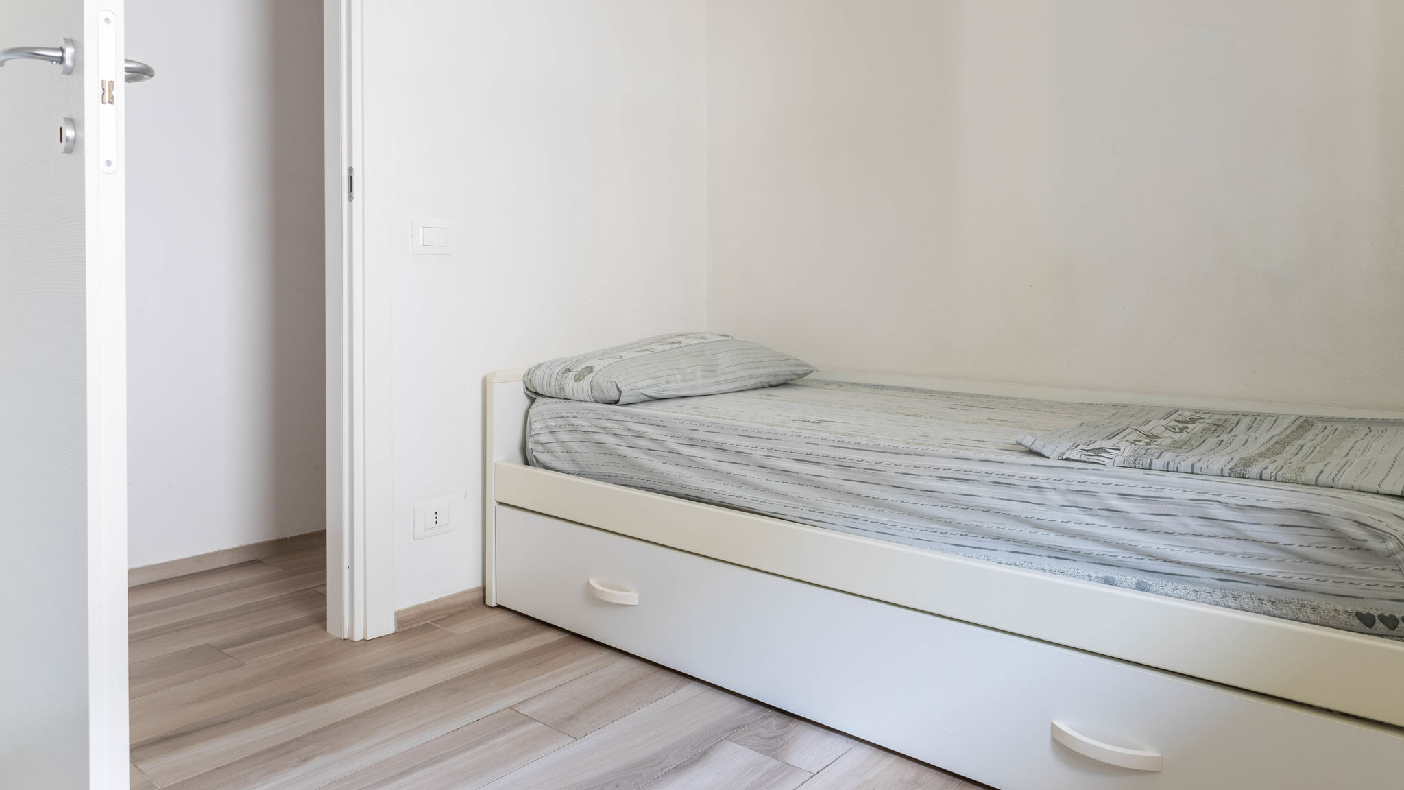 CASE AL LAGO San Felice del Benaco Smiley House By Case al Lago