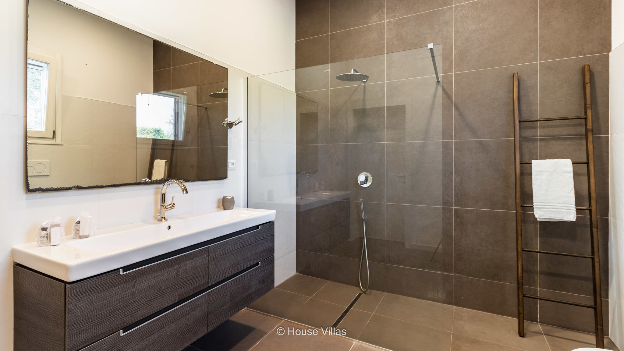 Caponegro Luxury Retreat