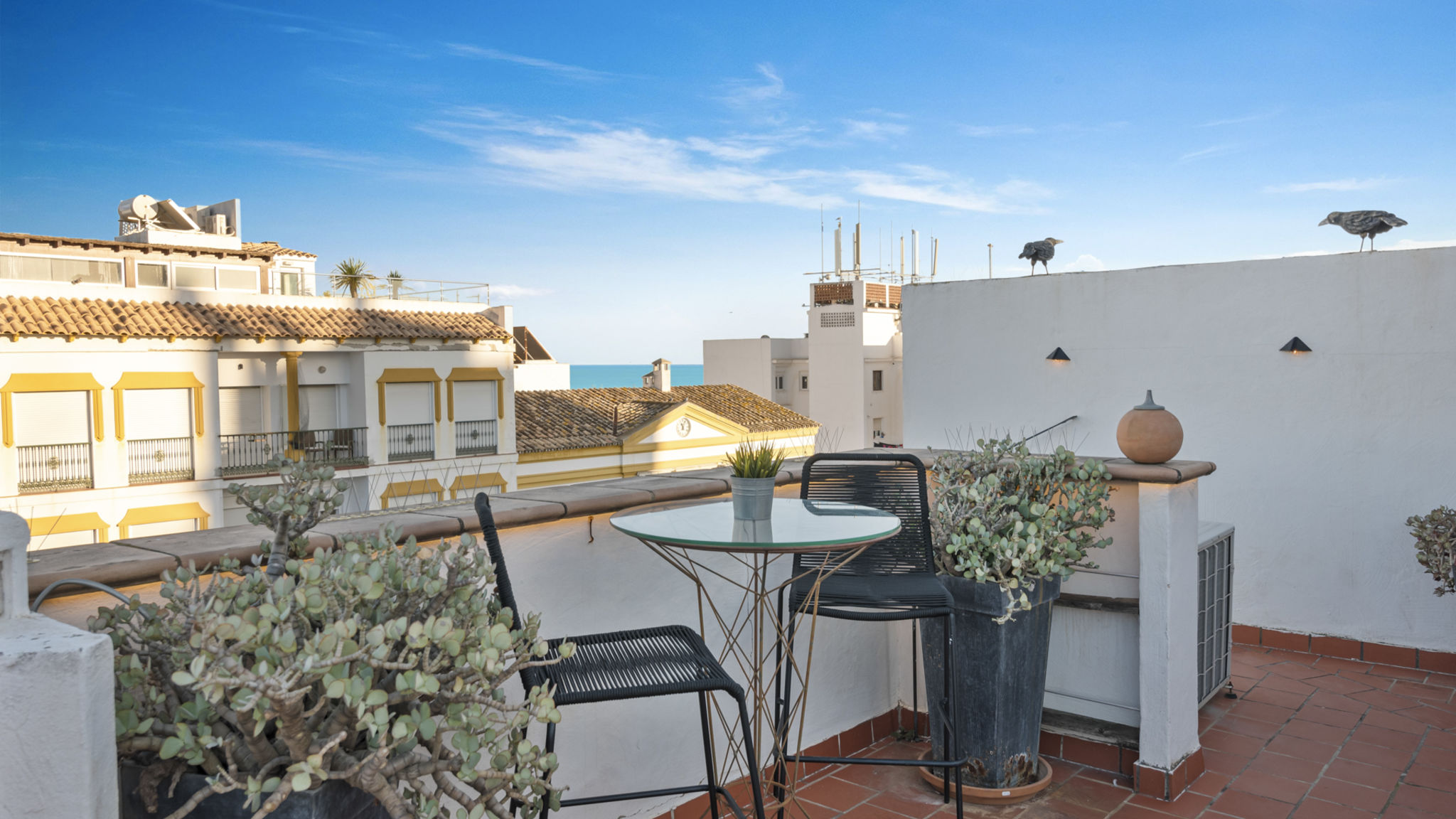 Costarentals Marbella Fantastic Penthouse in downtown San Pedro by Costarentals - Ref M35