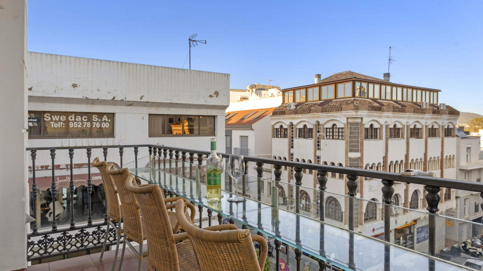 Costarentals Marbella Fantastic Penthouse in downtown San Pedro by Costarentals - Ref M35