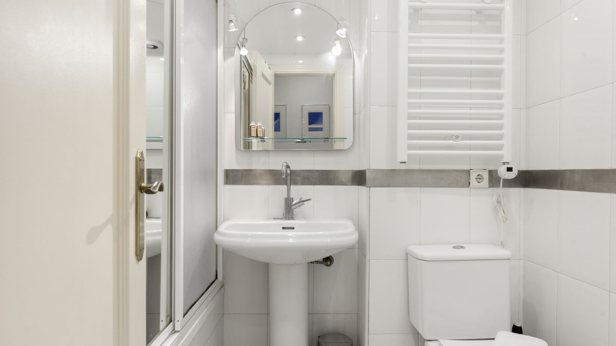 Costarentals Marbella Fantastic Penthouse in downtown San Pedro by Costarentals - Ref M35