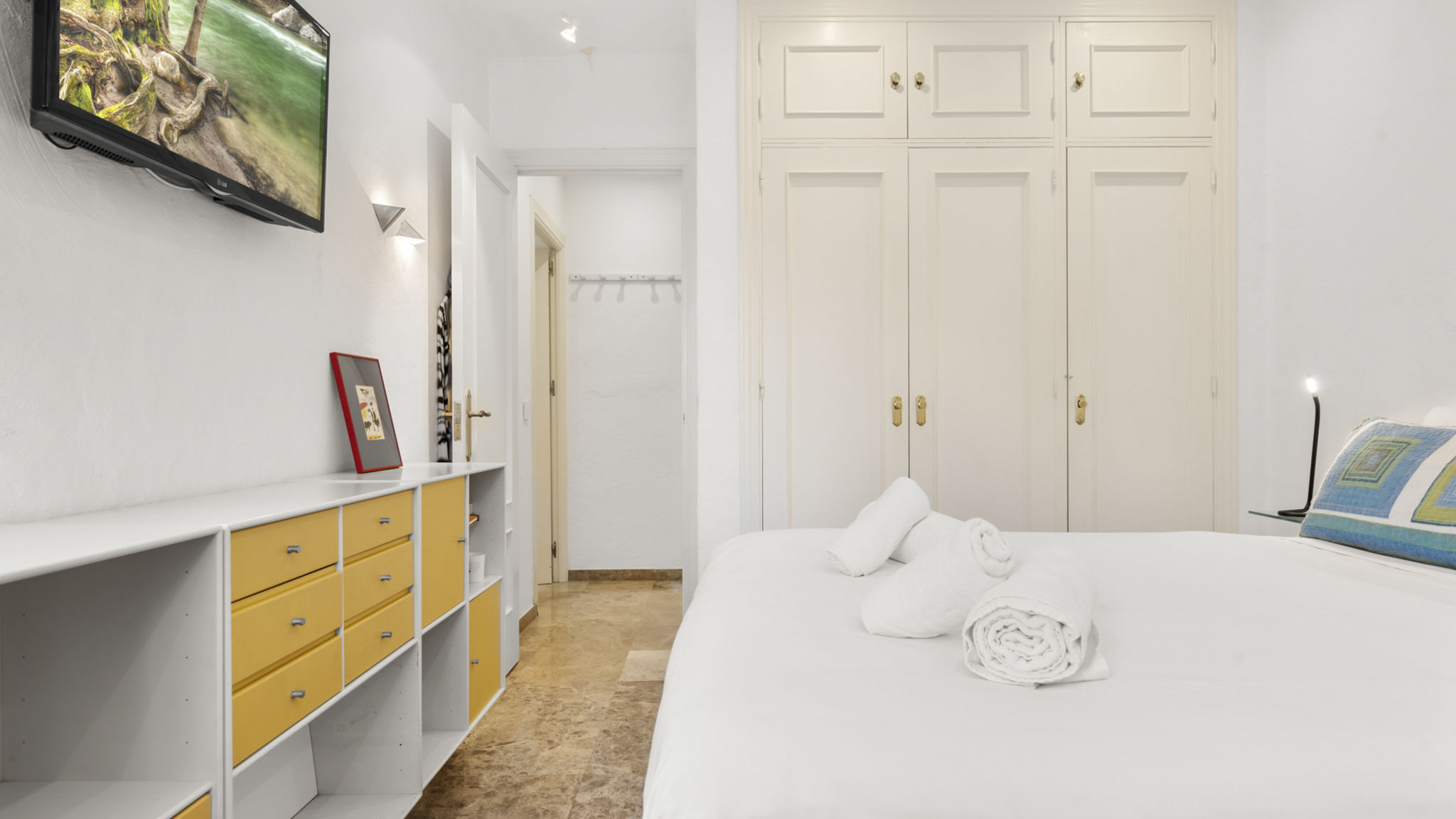 Costarentals Marbella Fantastic Penthouse in downtown San Pedro by Costarentals - Ref M35