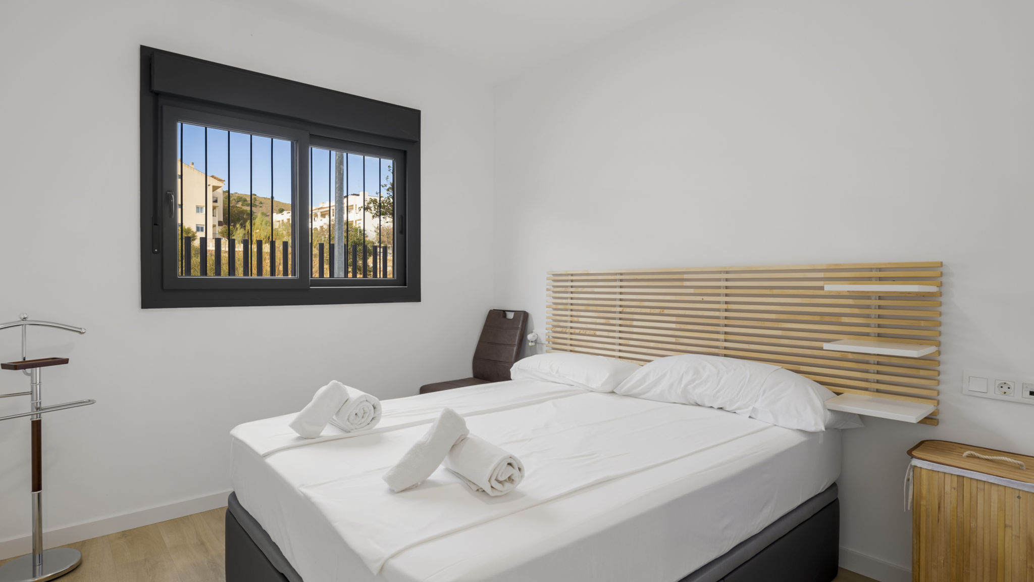Costarentals Benalmádena Panoramic terrace with pool in Benalmádena by Costarentals - Ref 43