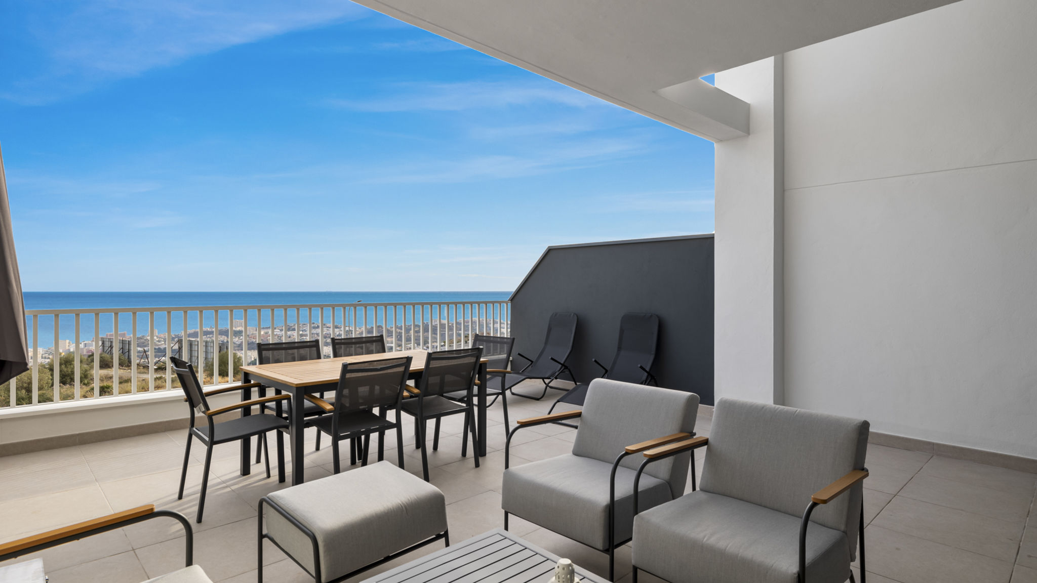 Costarentals Benalmádena Panoramic terrace with pool in Benalmádena by Costarentals - Ref 43