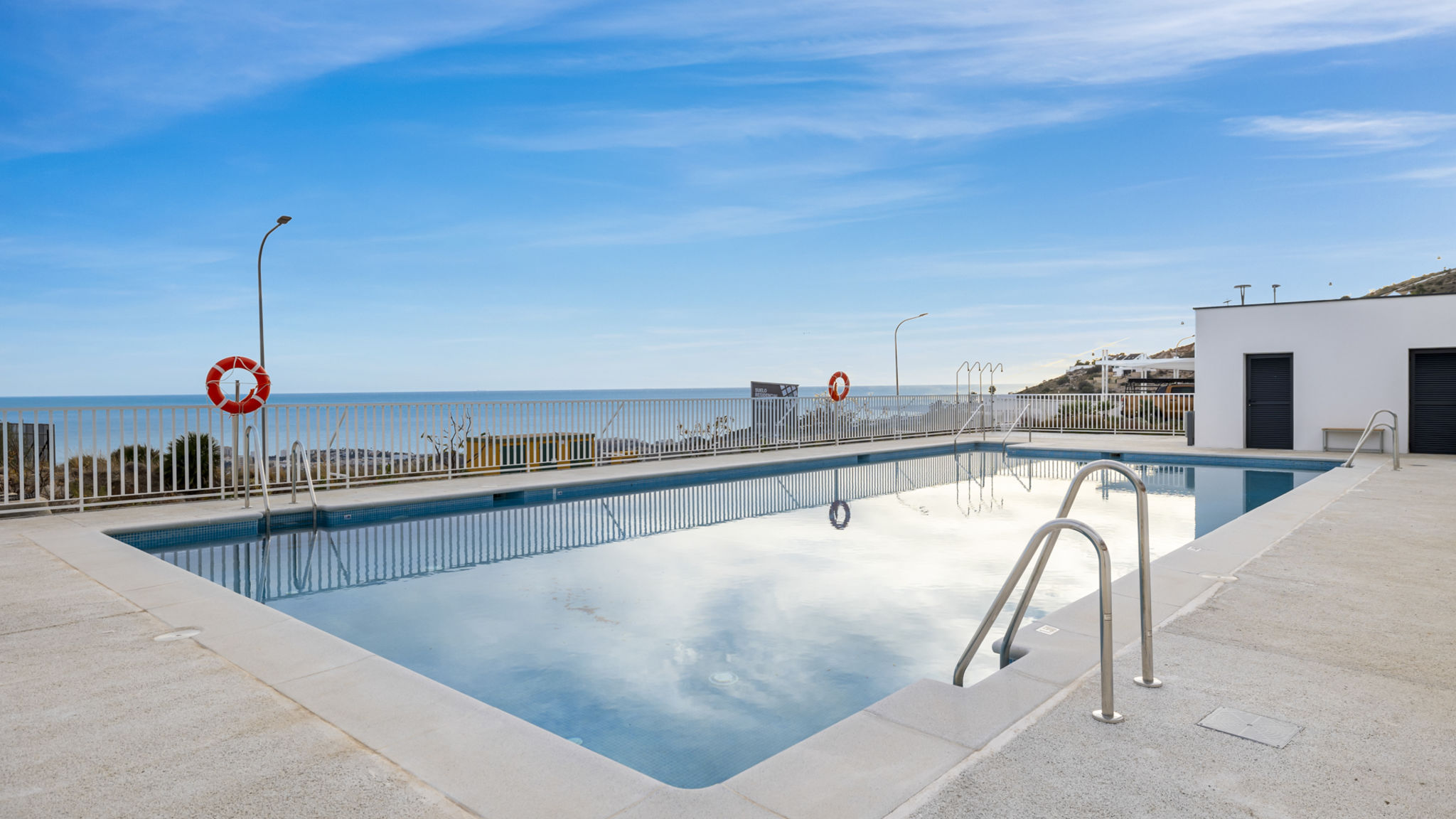 Costarentals Benalmádena Panoramic terrace with pool in Benalmádena by Costarentals - Ref 43