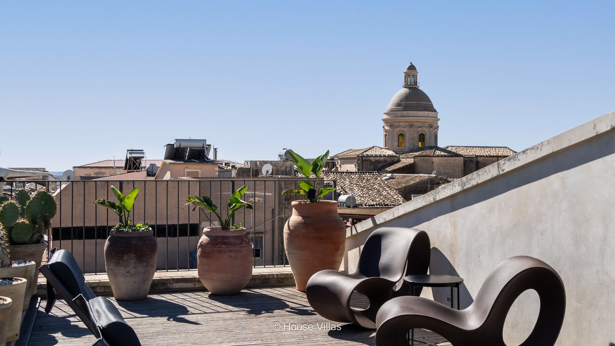 Gala - Lux In Sicily
