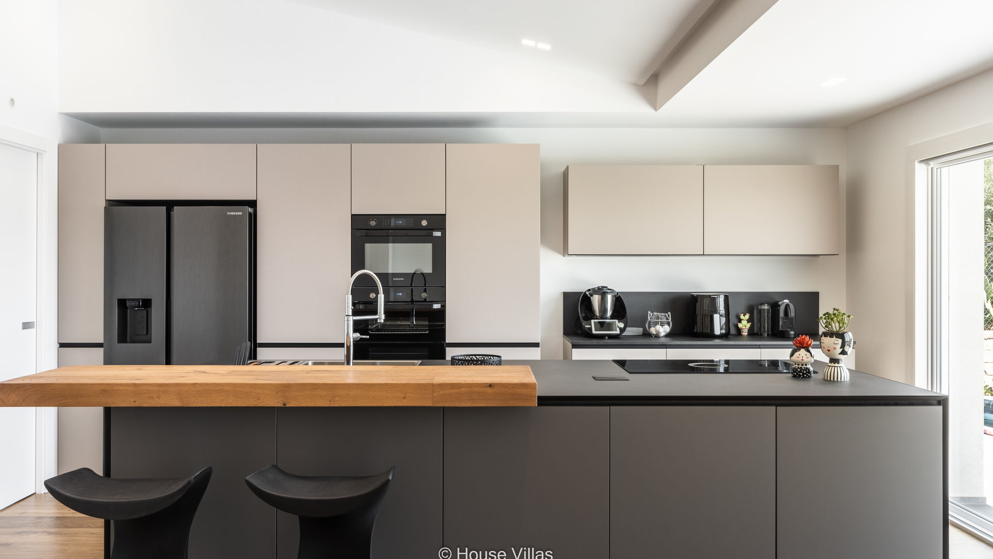 FlaBen Luxury Villa
