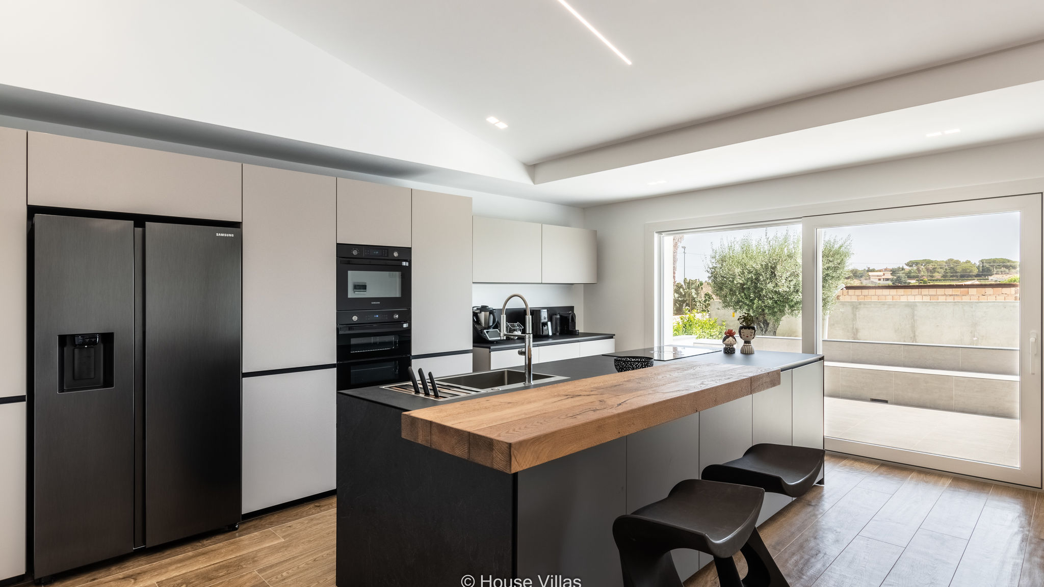 FlaBen Luxury Villa