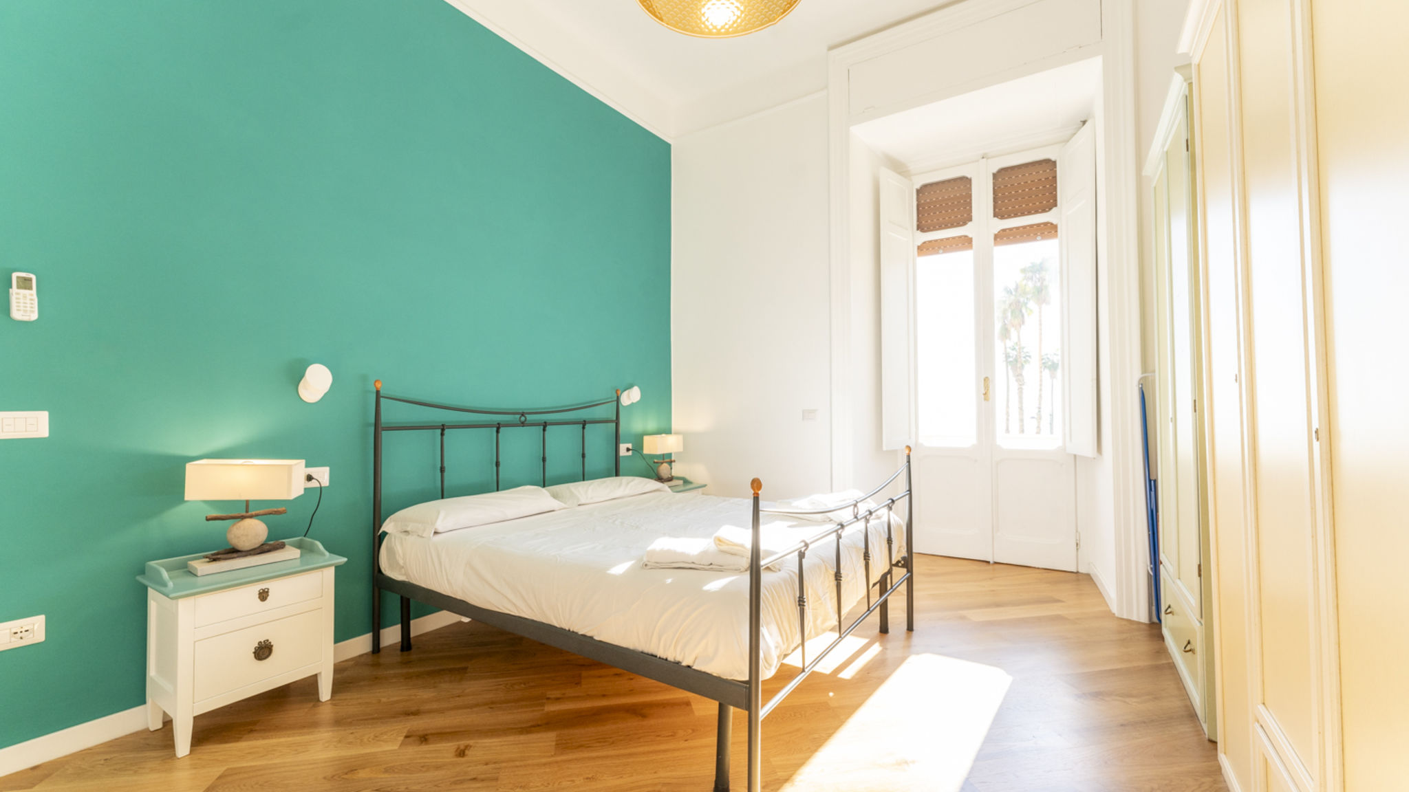 MyBnb Napoli Piazza San Luigi 9