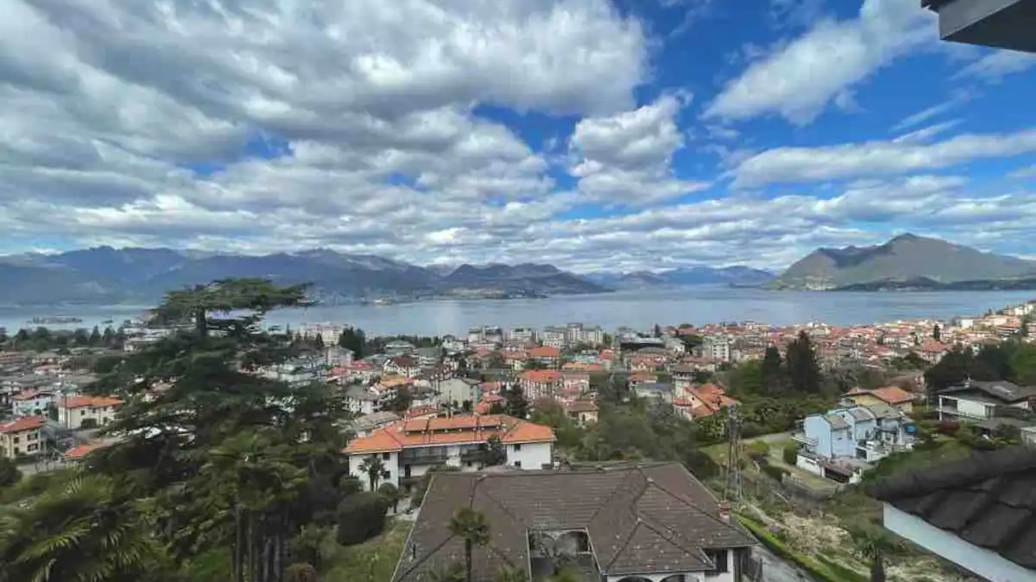 ITS HOME - Stresa