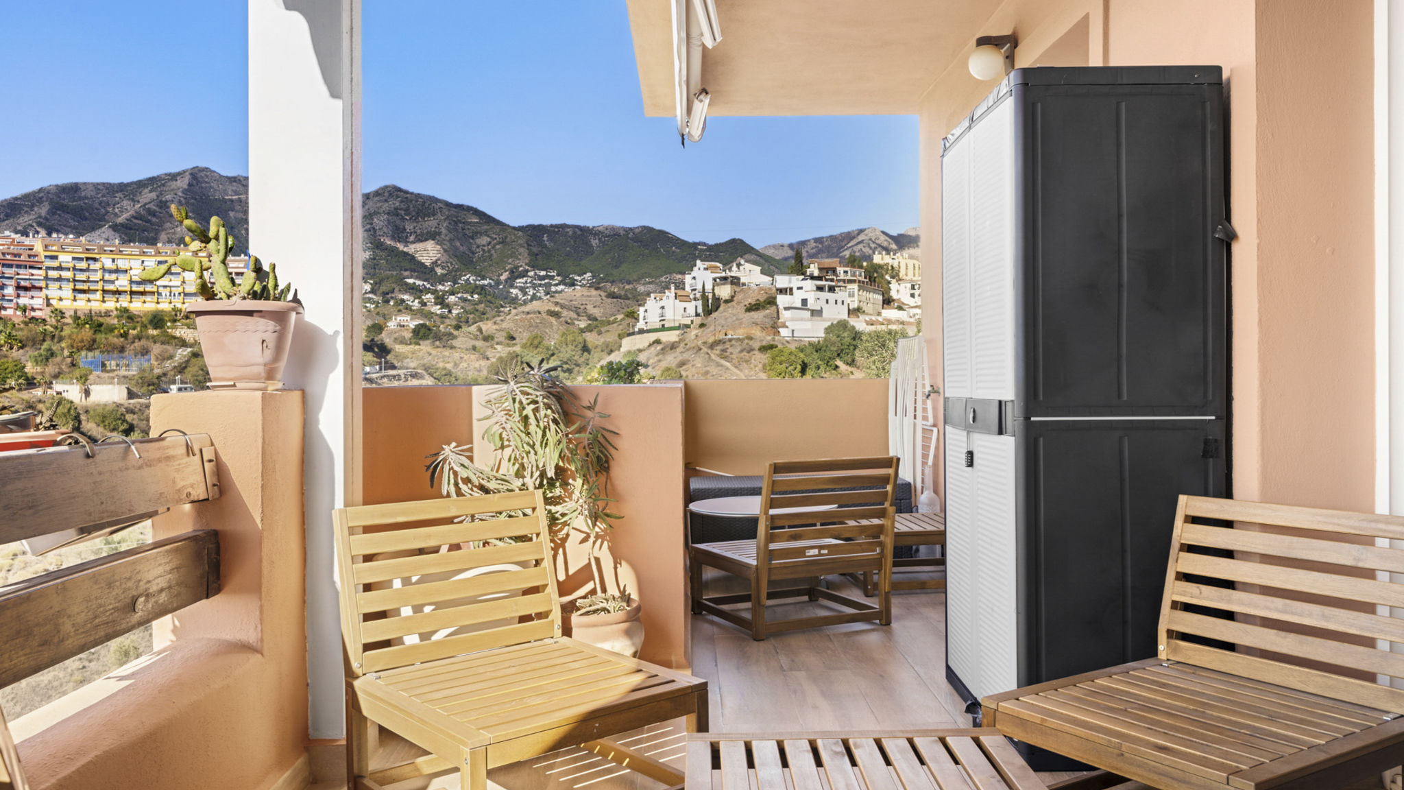 Costarentals Fuengirola Torreblanca family flat with pool by Costarentals - Ref 63