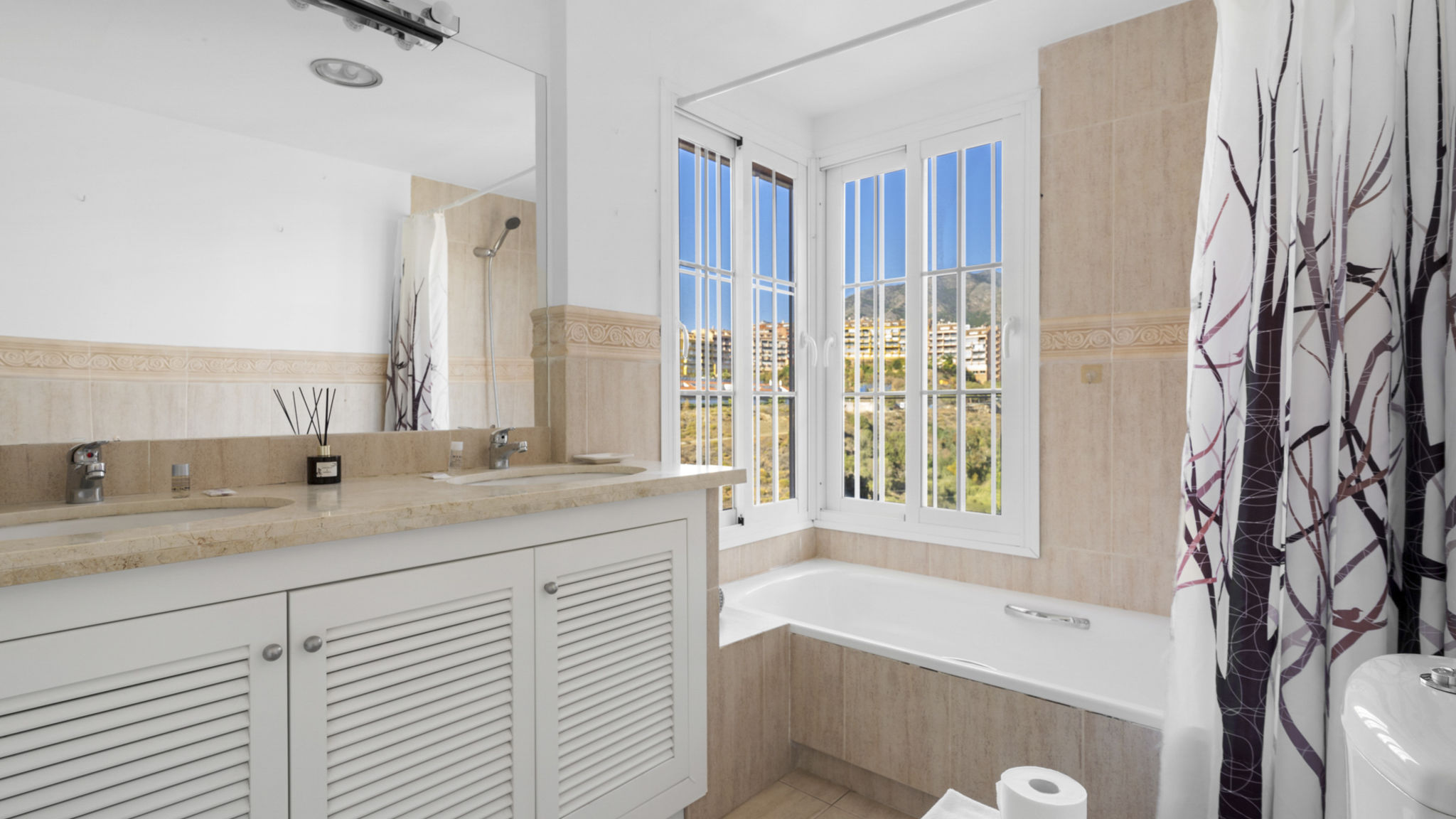 Costarentals Fuengirola Torreblanca family flat with pool by Costarentals - Ref 63