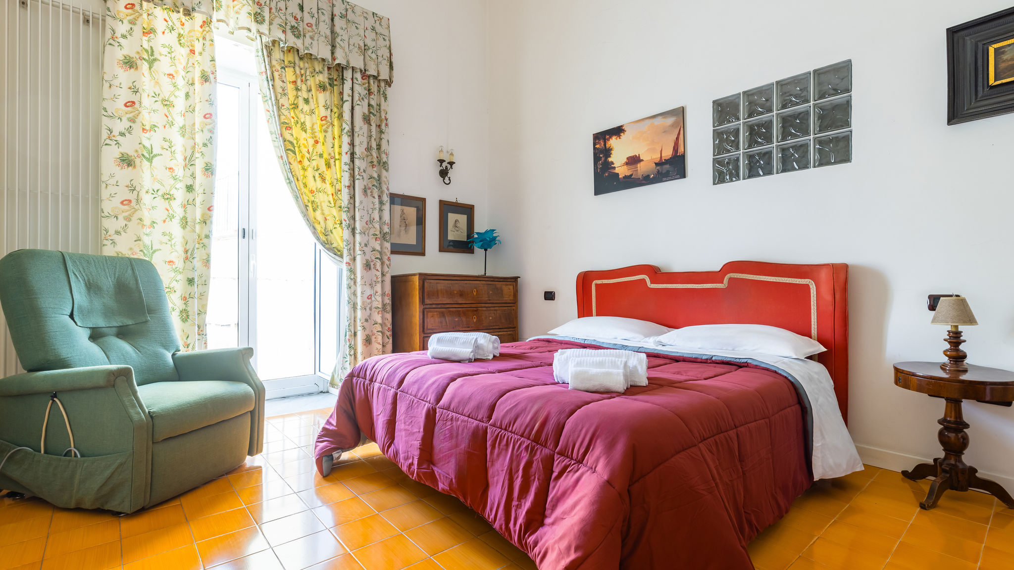 Napoliapartments.it Napoli Santa Chiara Charming House with Terrace at Historical Center